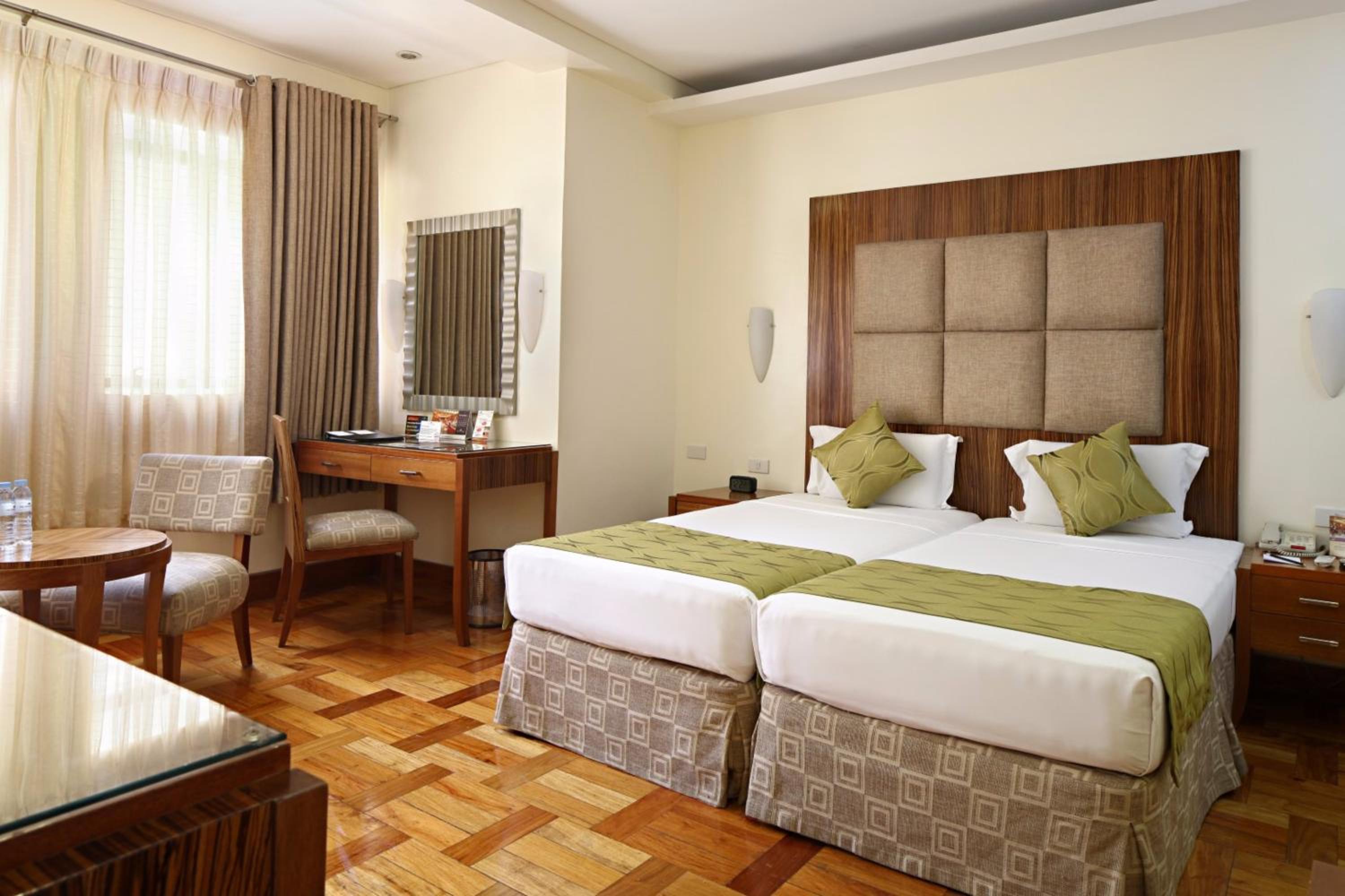 Deluxe Twin Room - Photo 6
