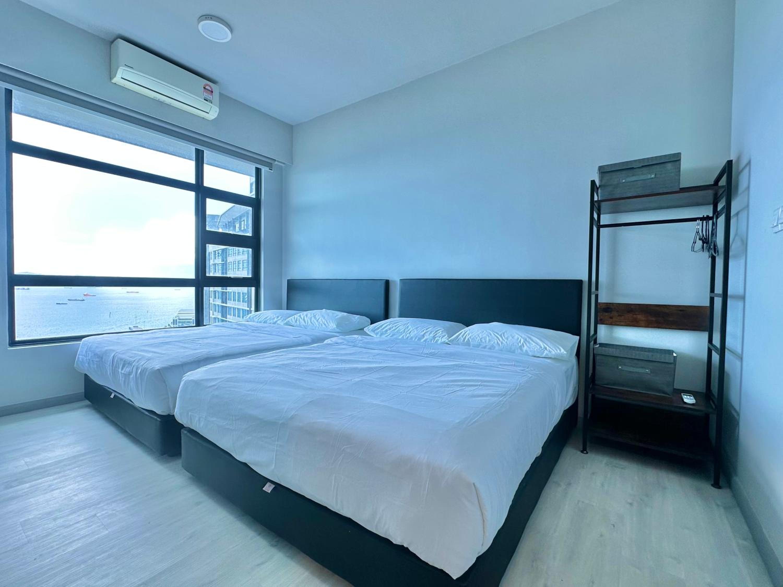 Two-Bedroom Deluxe Apartment with Ocean View photo 1