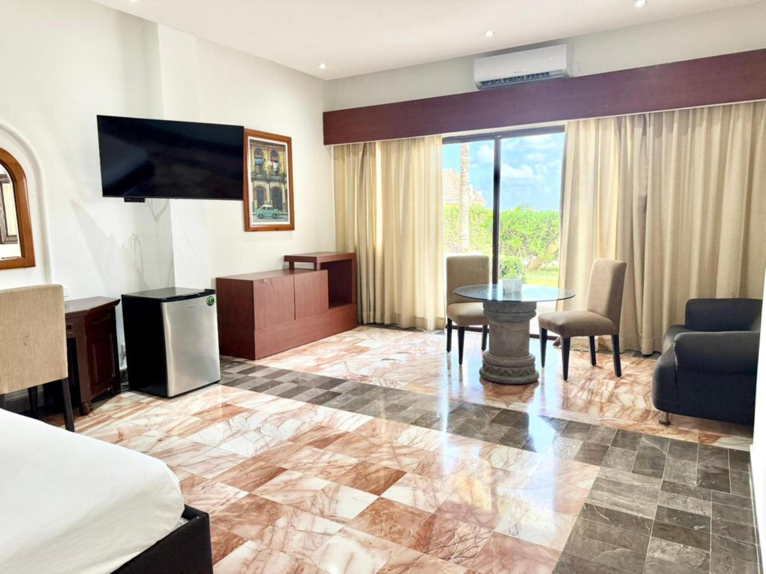 King Room with Balcony