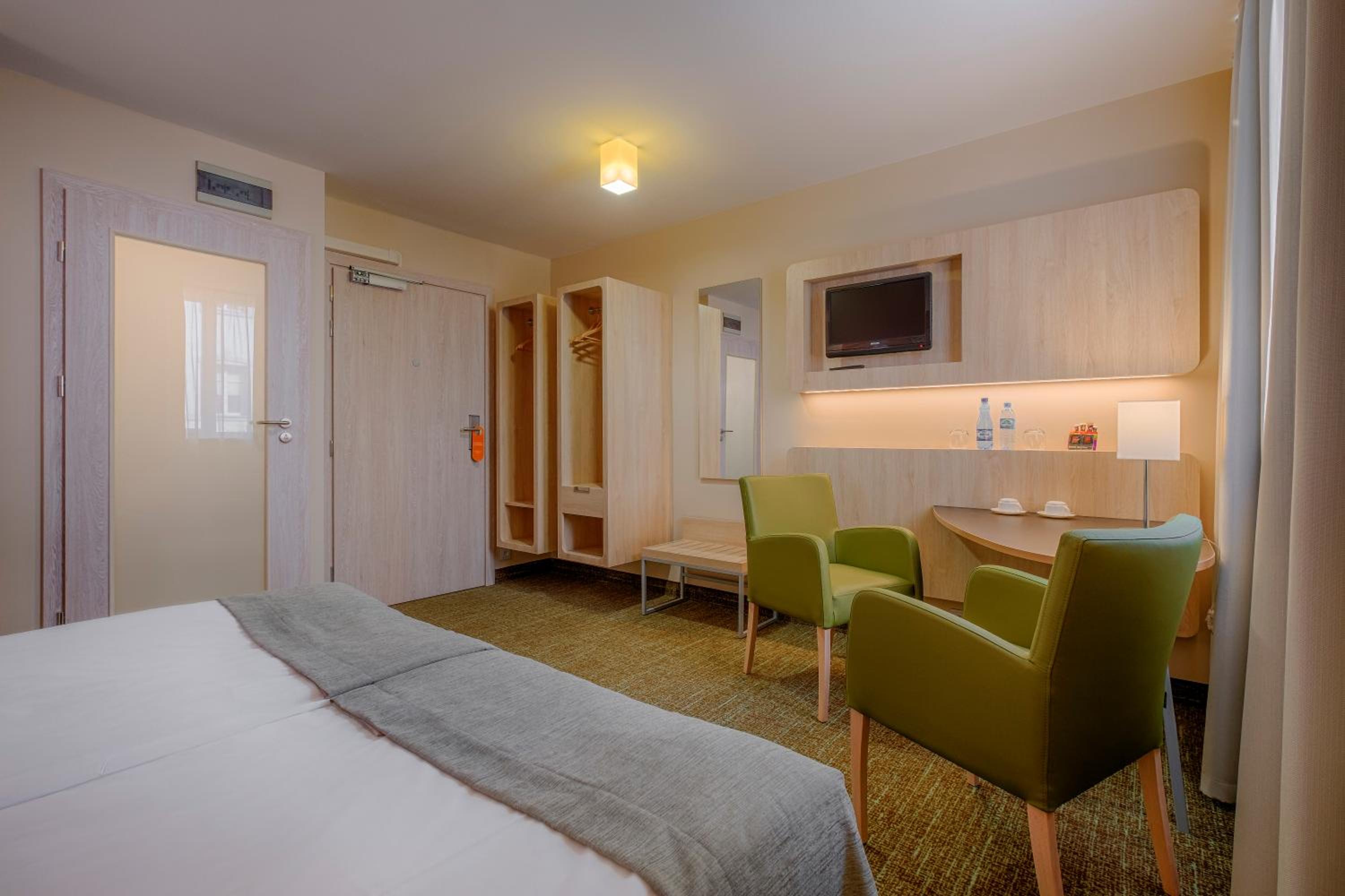 Premium Double Room photo 1