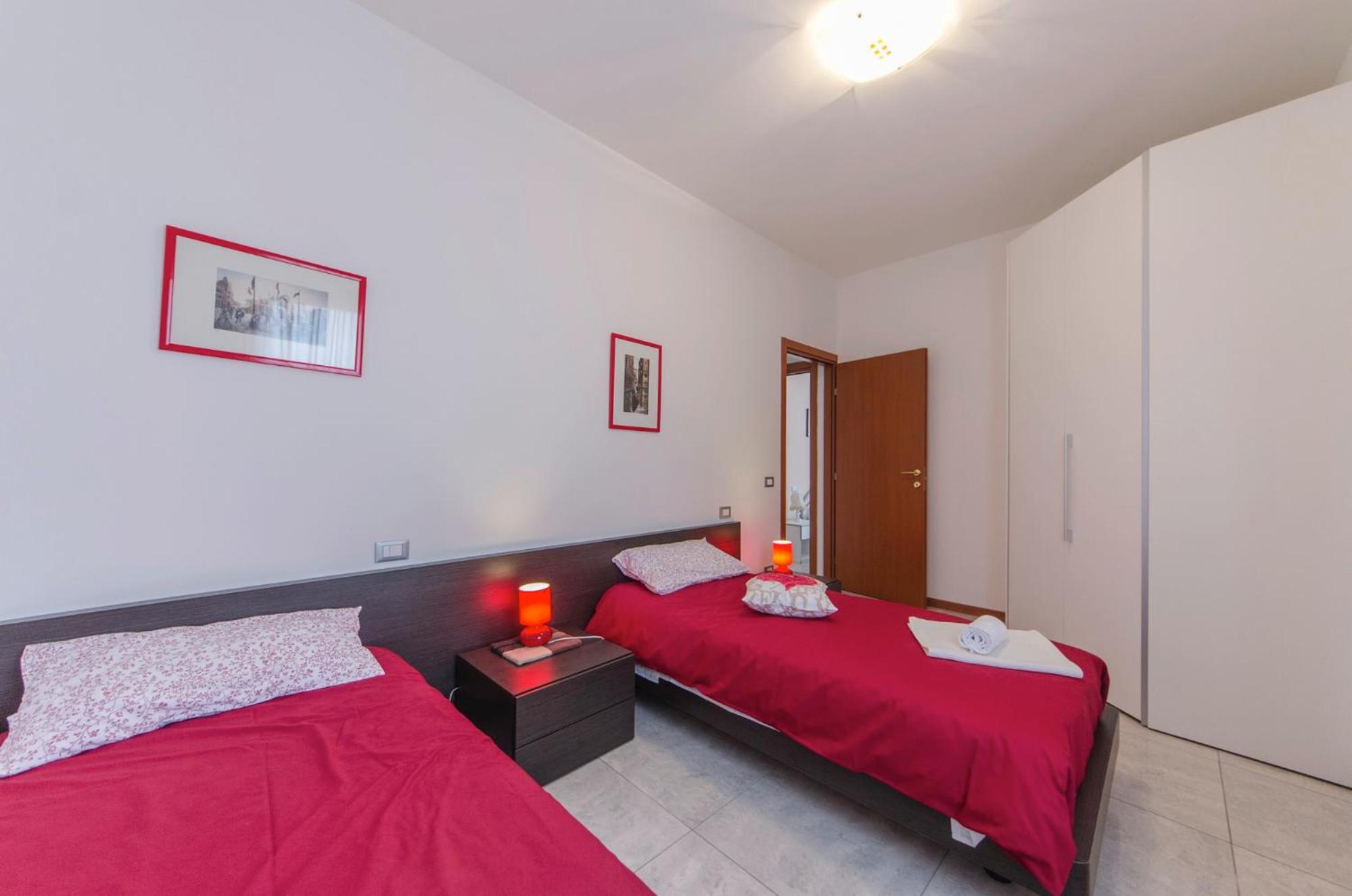 Apartment photo 3