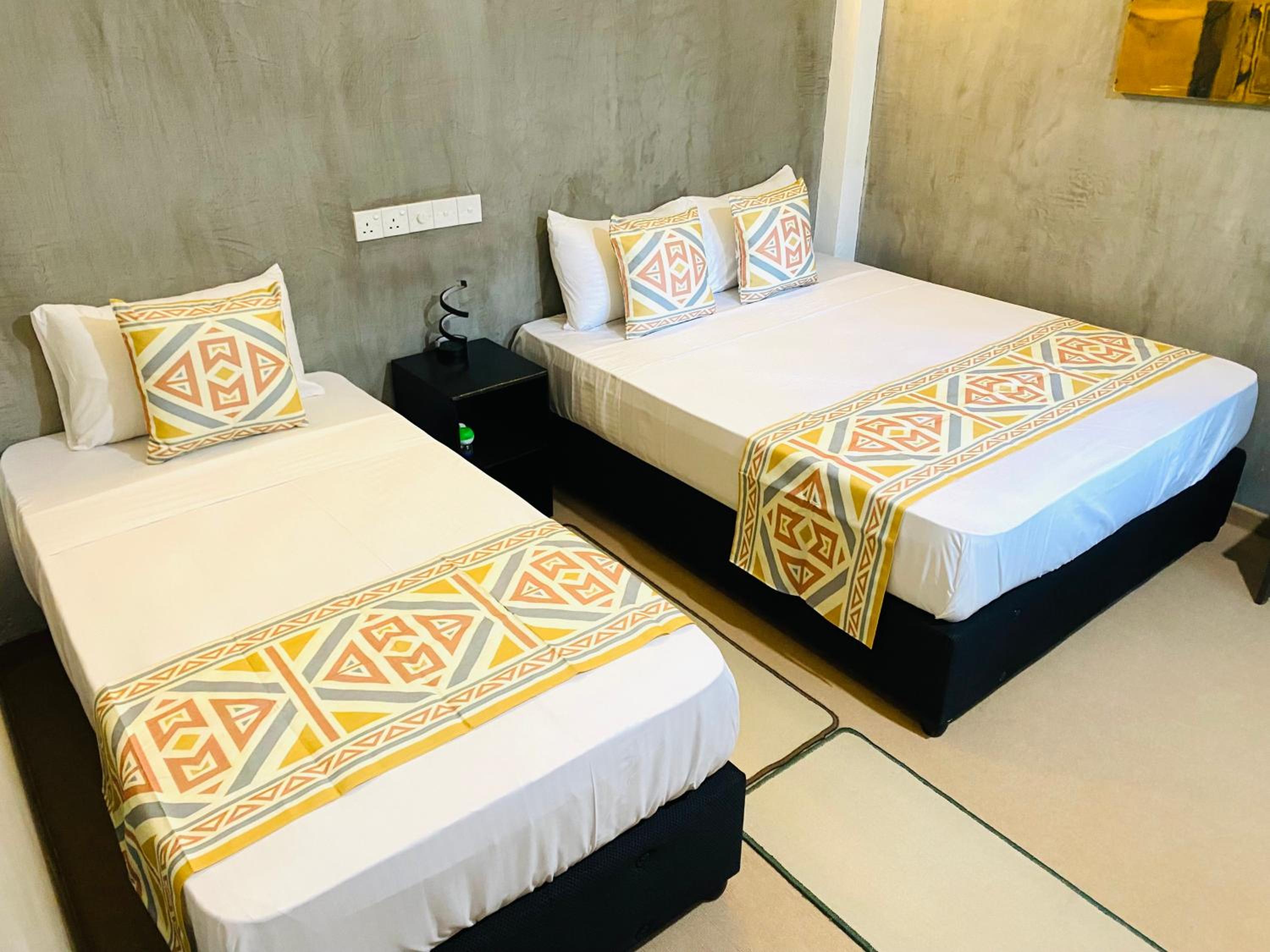 Deluxe Triple Room photo 2