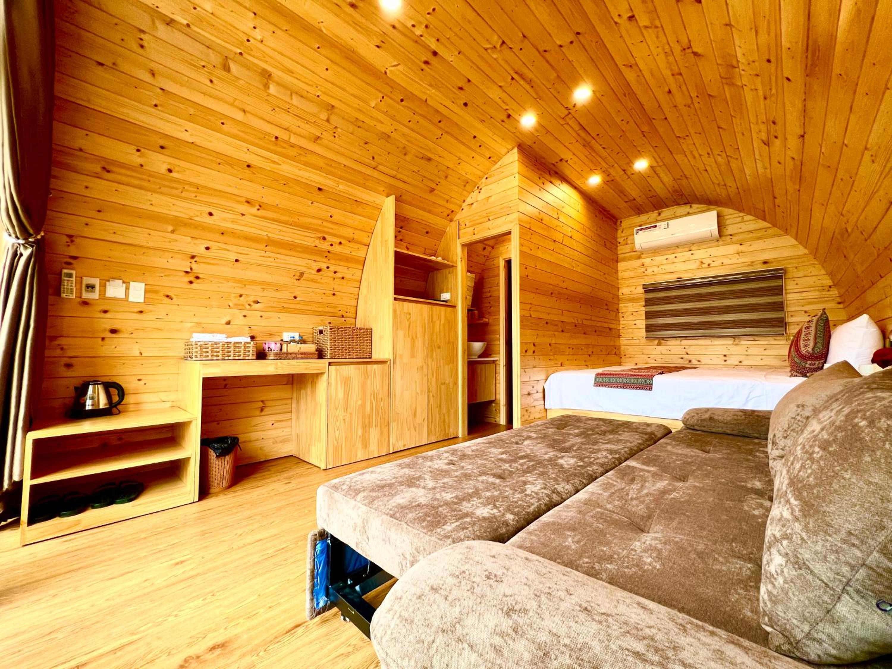 Suite with Garden View photo 2
