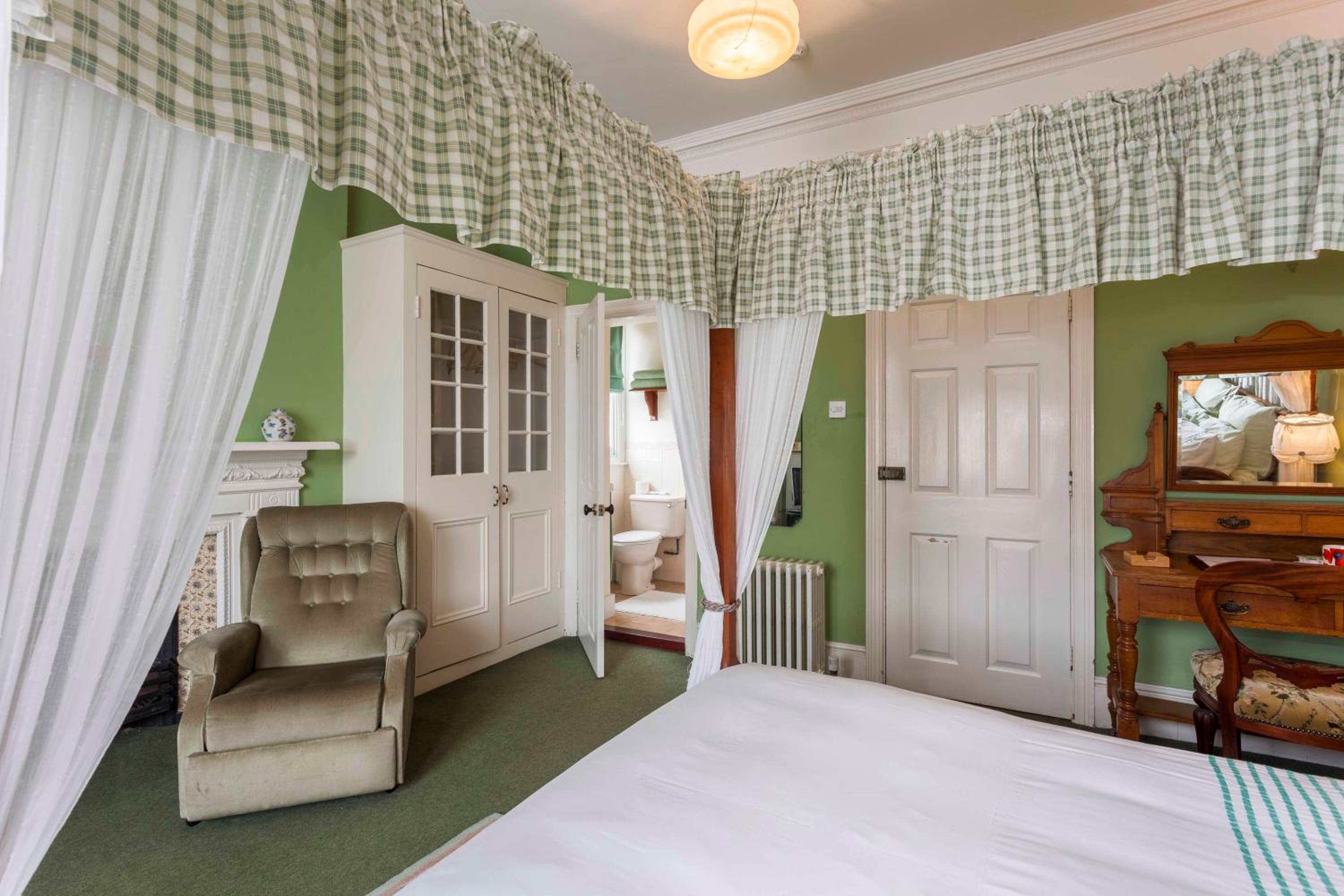Deluxe Double Room photo 3