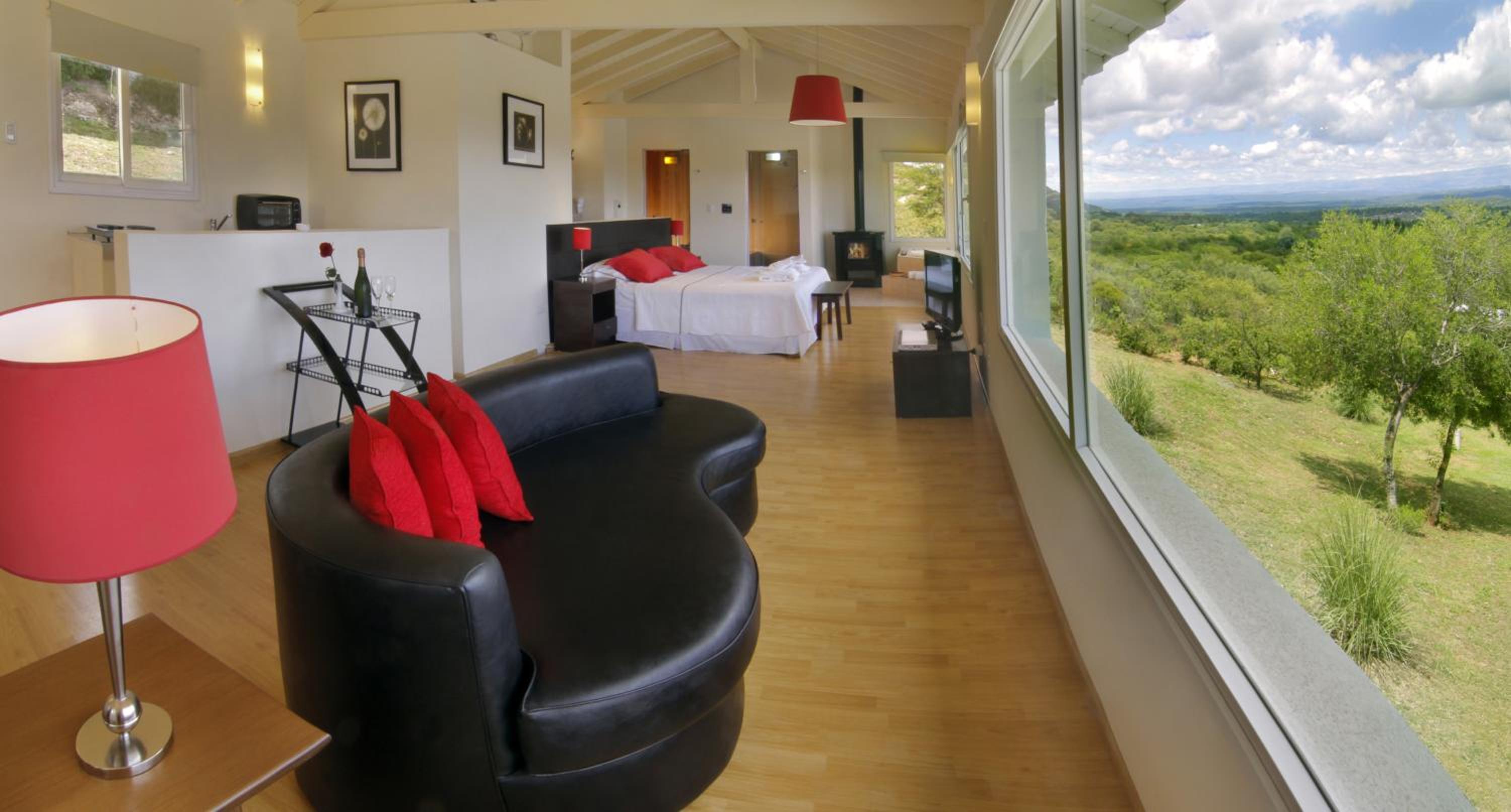 Deluxe Double Room photo 2