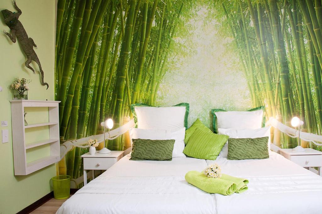 Budget Double Room - Photo 3