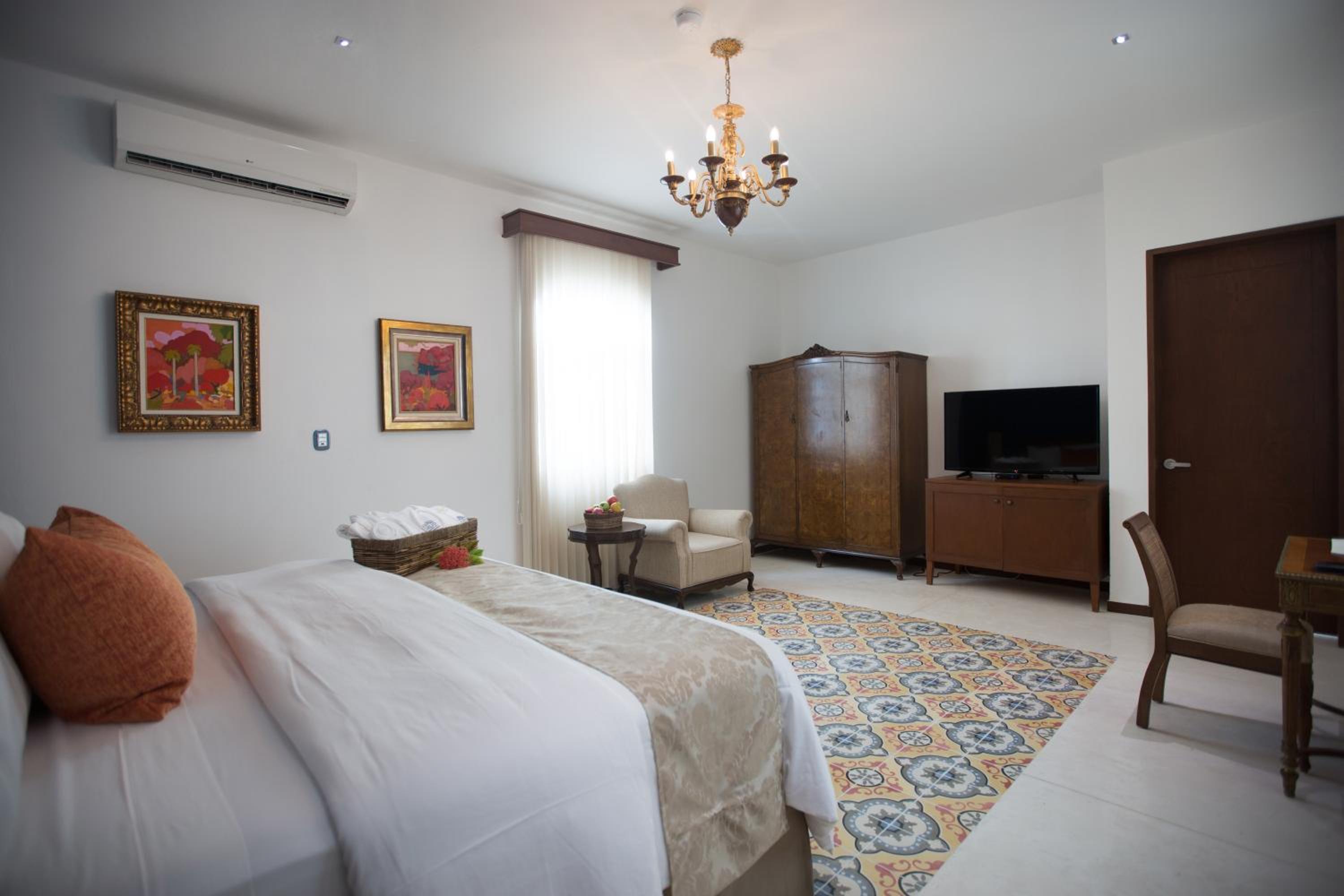 Junior Suite - Photo 5