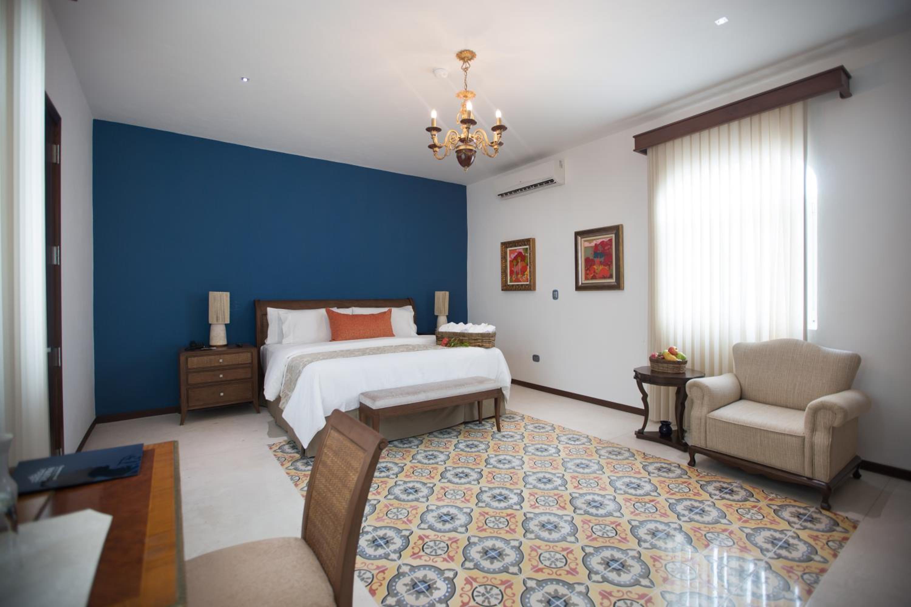 Junior Suite - Photo 1