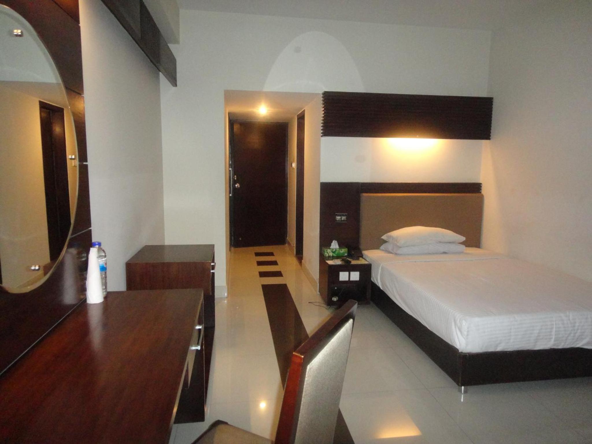 Deluxe Double Room photo 2
