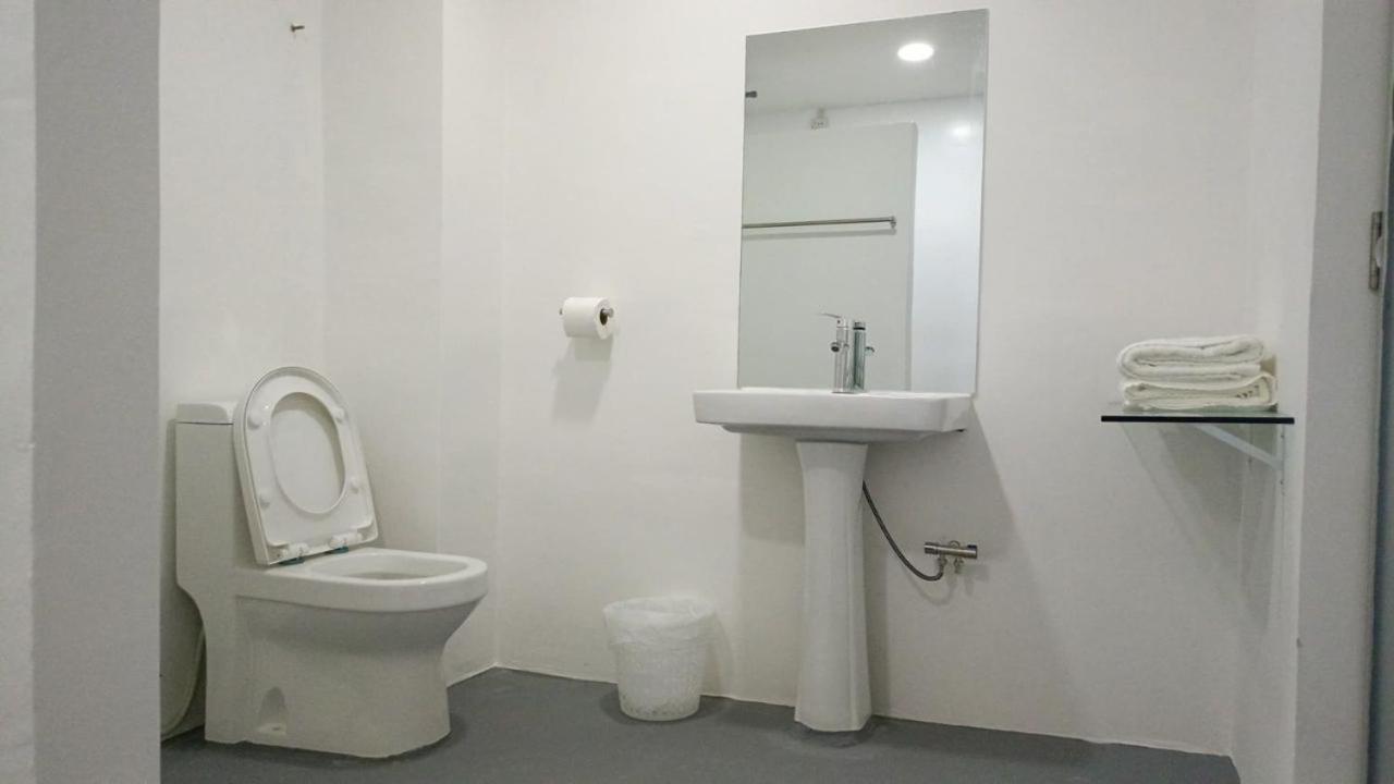 Standard Double or Twin Room photo 2