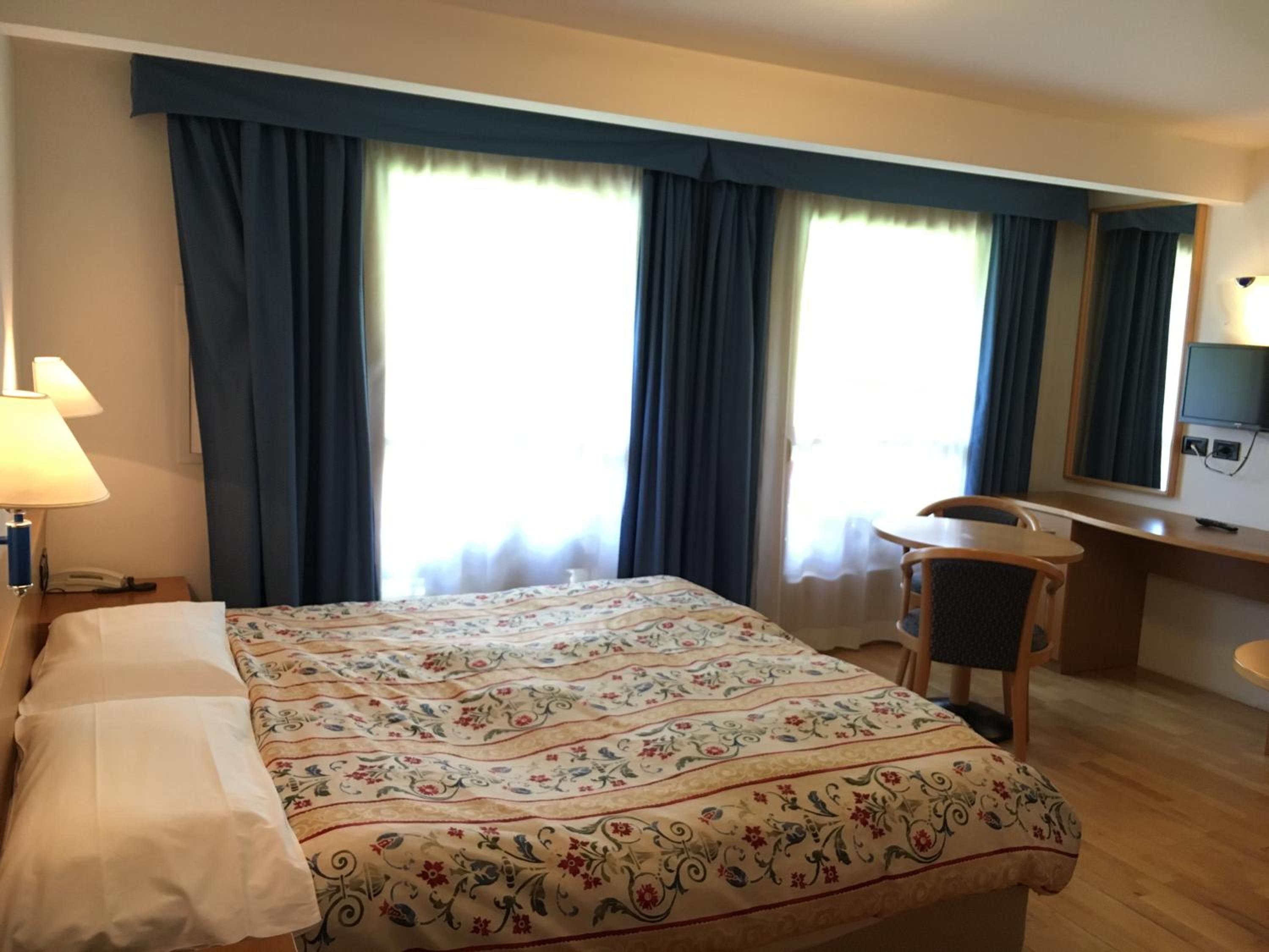 Double Room with Garden View and Kitchenette photo 2