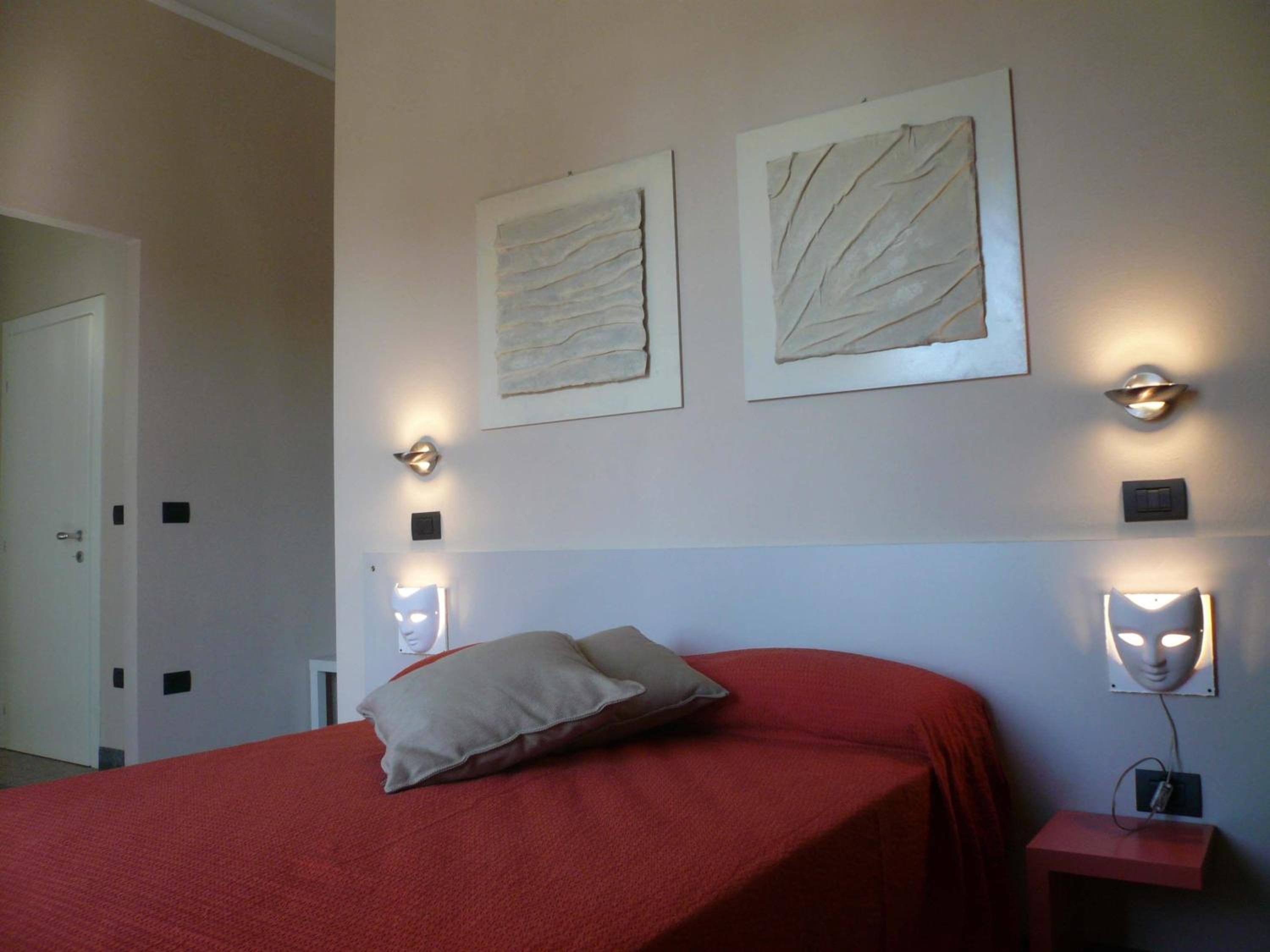 Superior Double Room - Photo 1