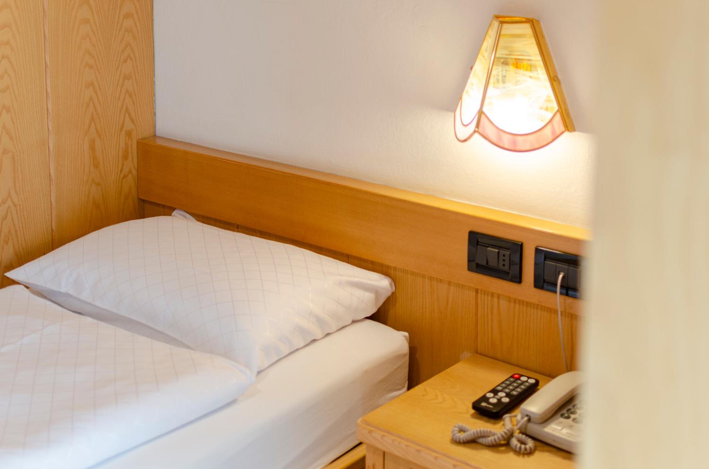 Classic Single Room with Balcony