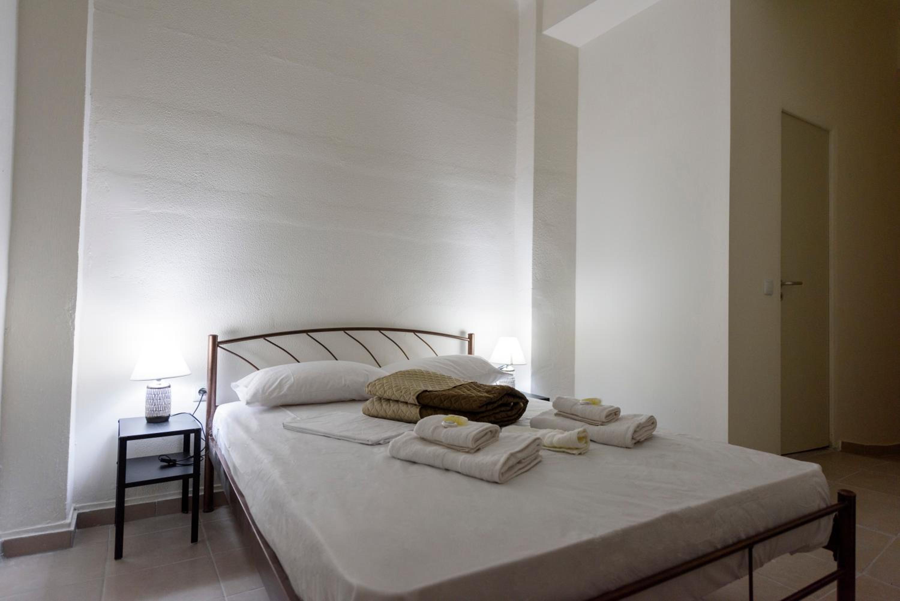 Budget Double Room photo 1