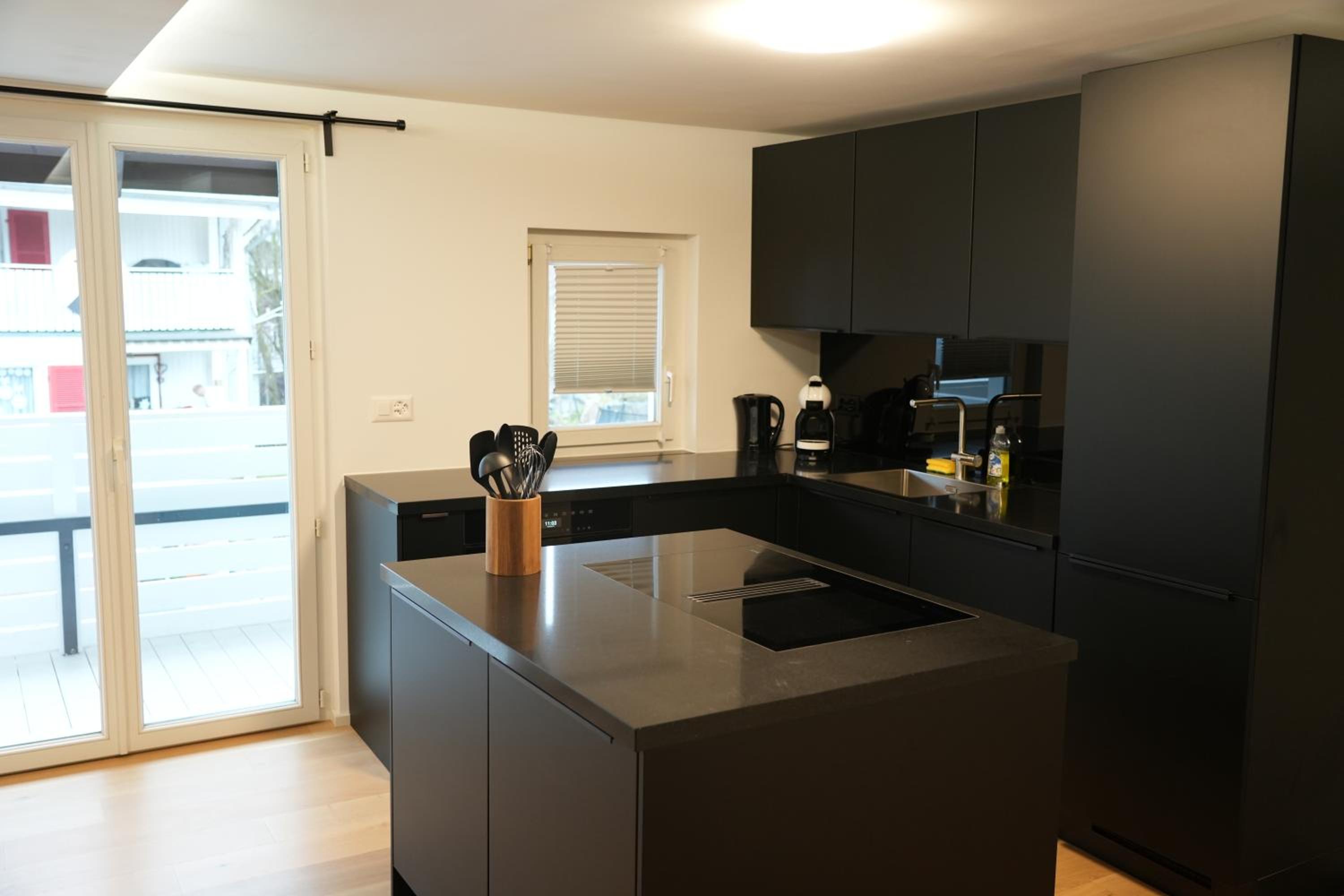 Two-Bedroom Apartment with Mountain View photo 1