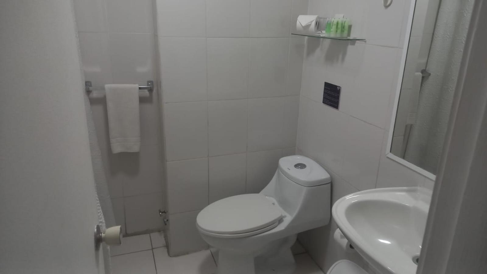 Hotel Canciller (ex-Hotel Presidente) — Triple Room 20 mt2