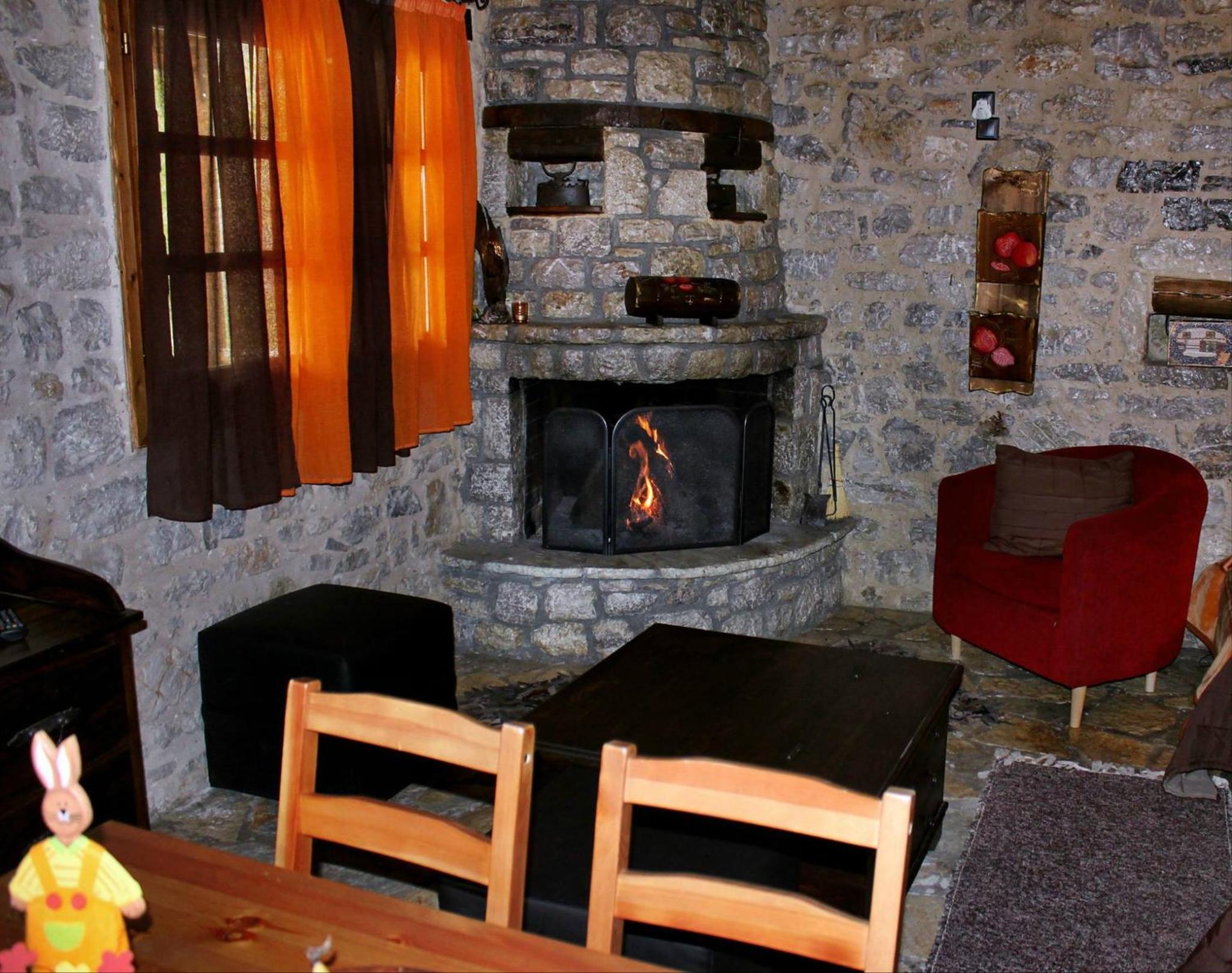 Family Room with Terrace - Photo 2