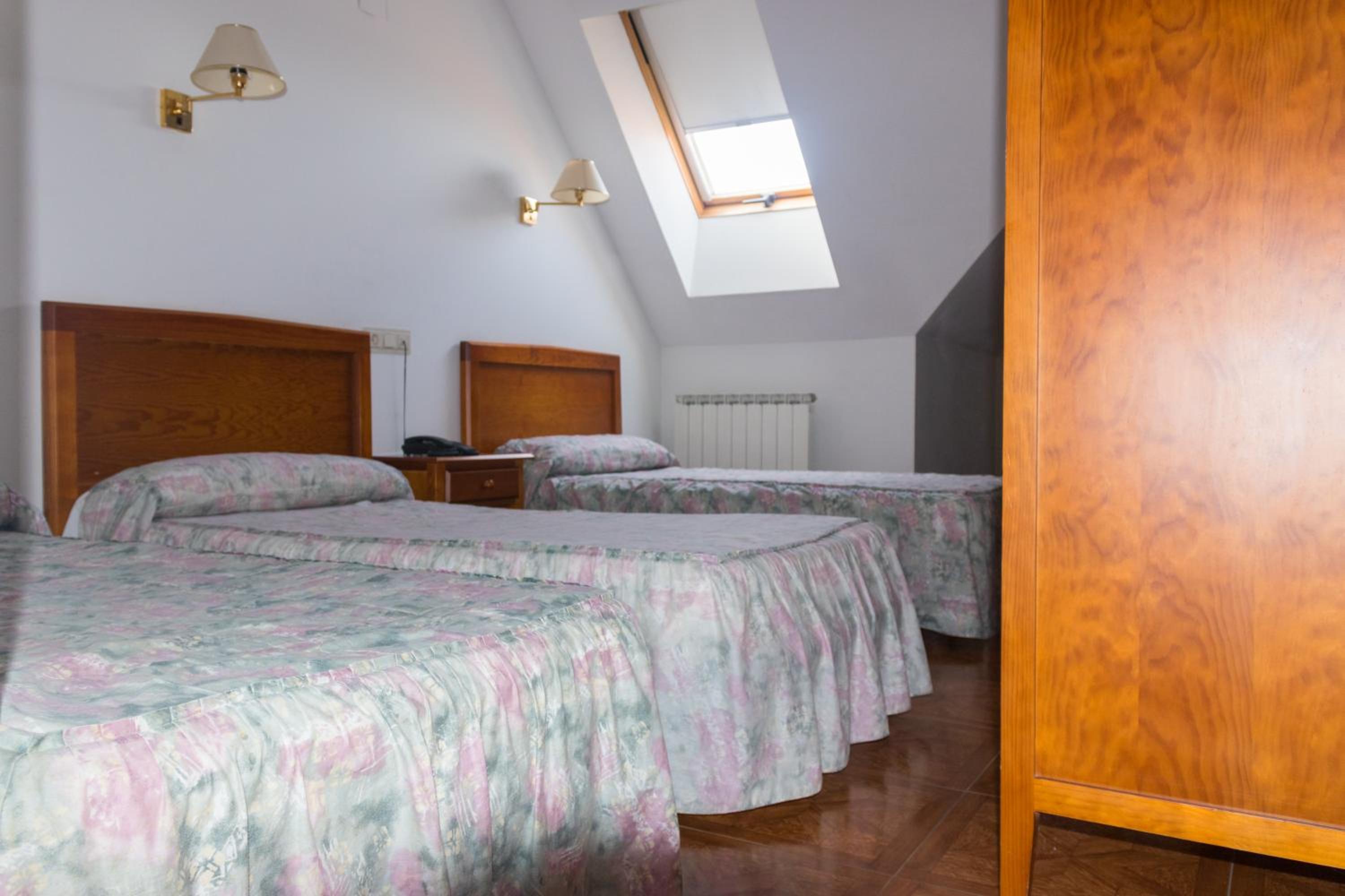Triple Room - Photo 3