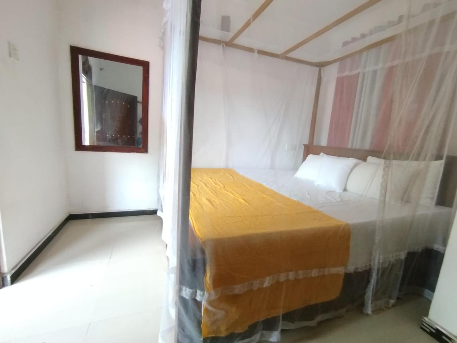 Standard Double Room photo 3