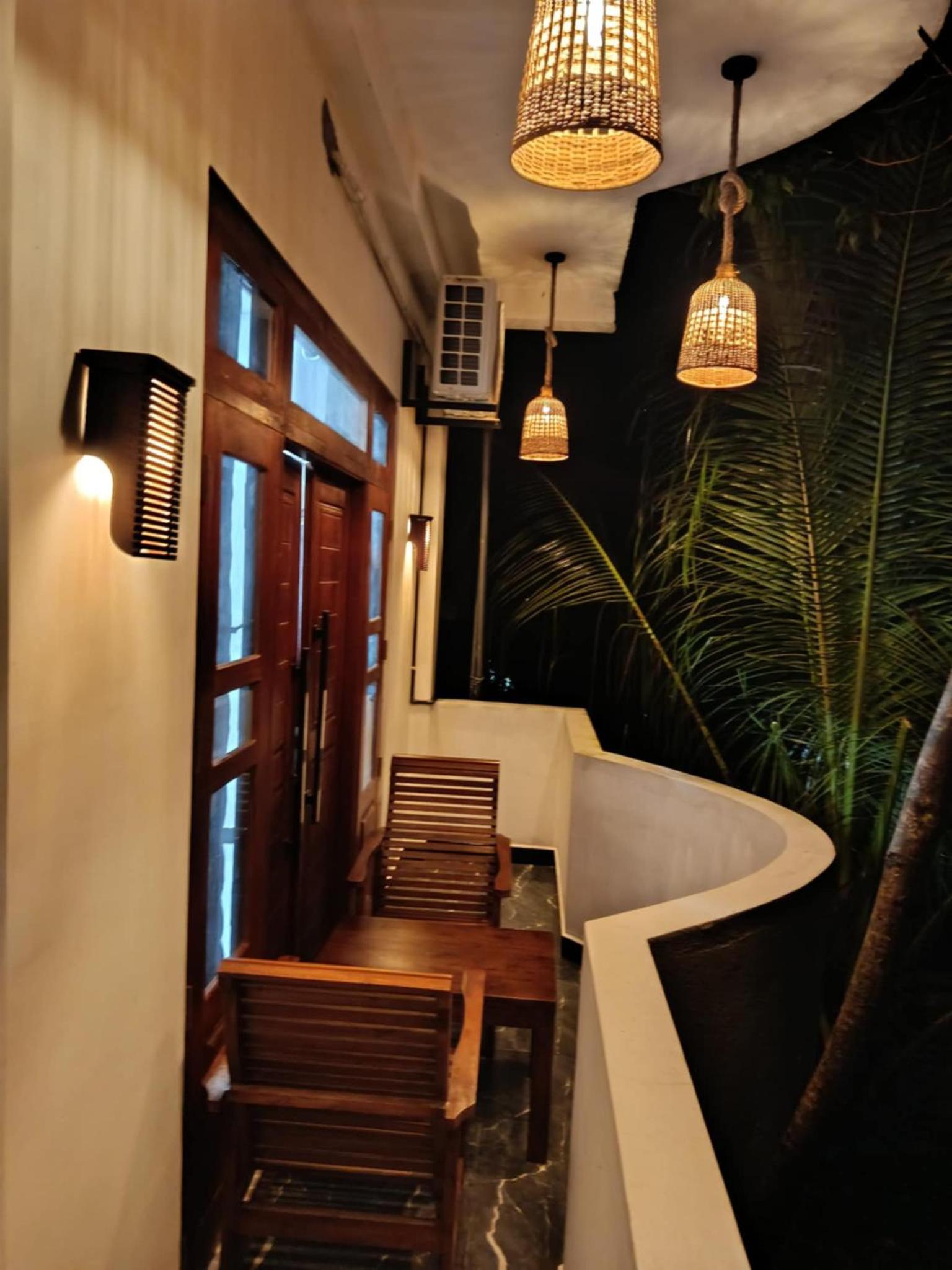 Deluxe Double Room with Balcony photo 1
