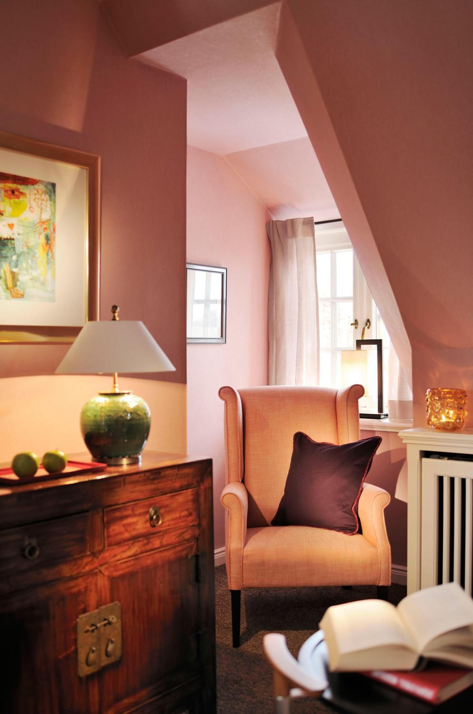Suite thumbnail 5