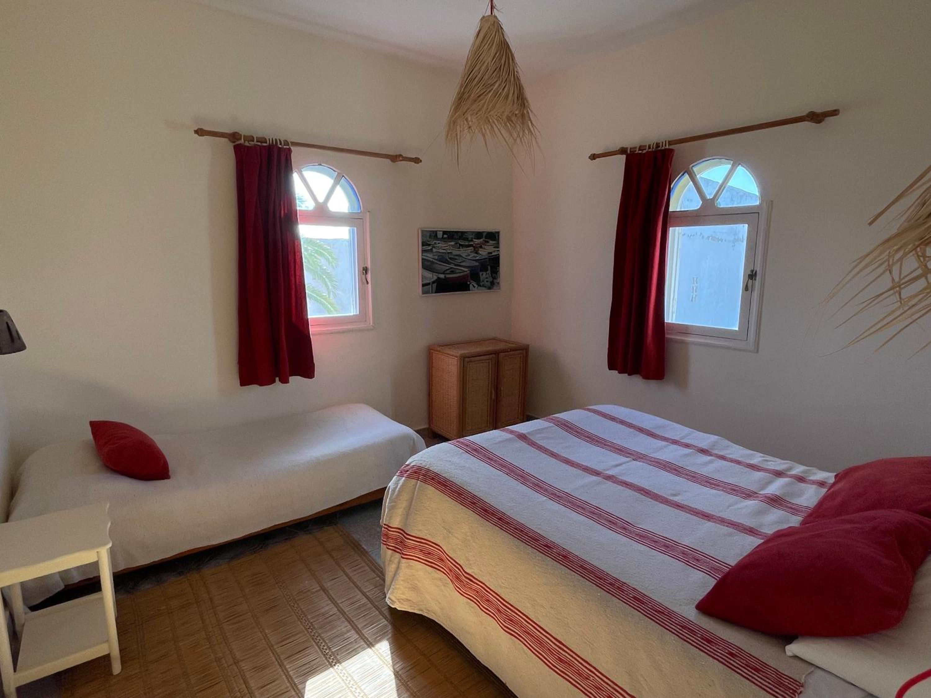 Triple Room with Bathroom photo 2