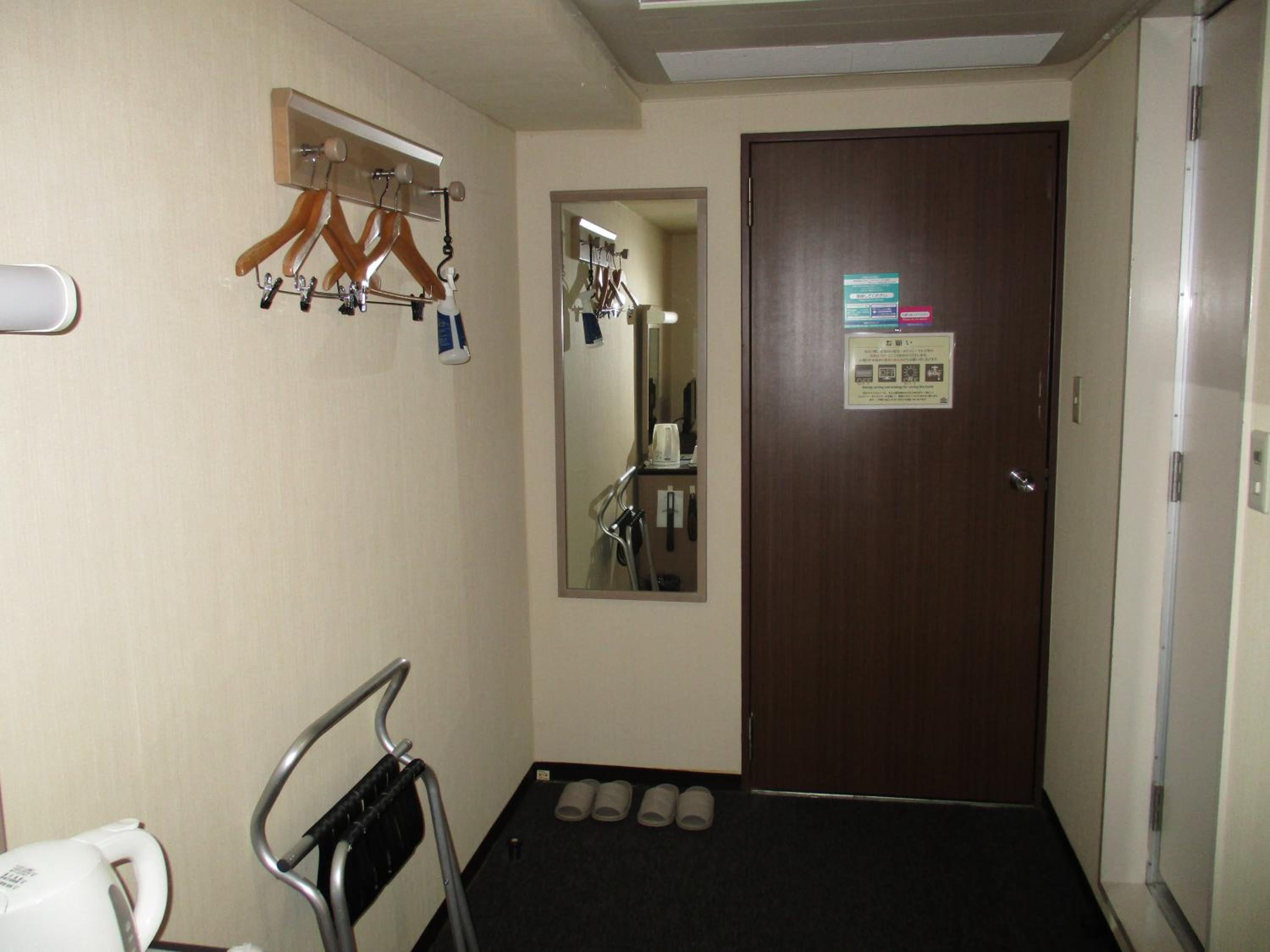 Double Room with Small Double Bed - Non-Smoking photo 2