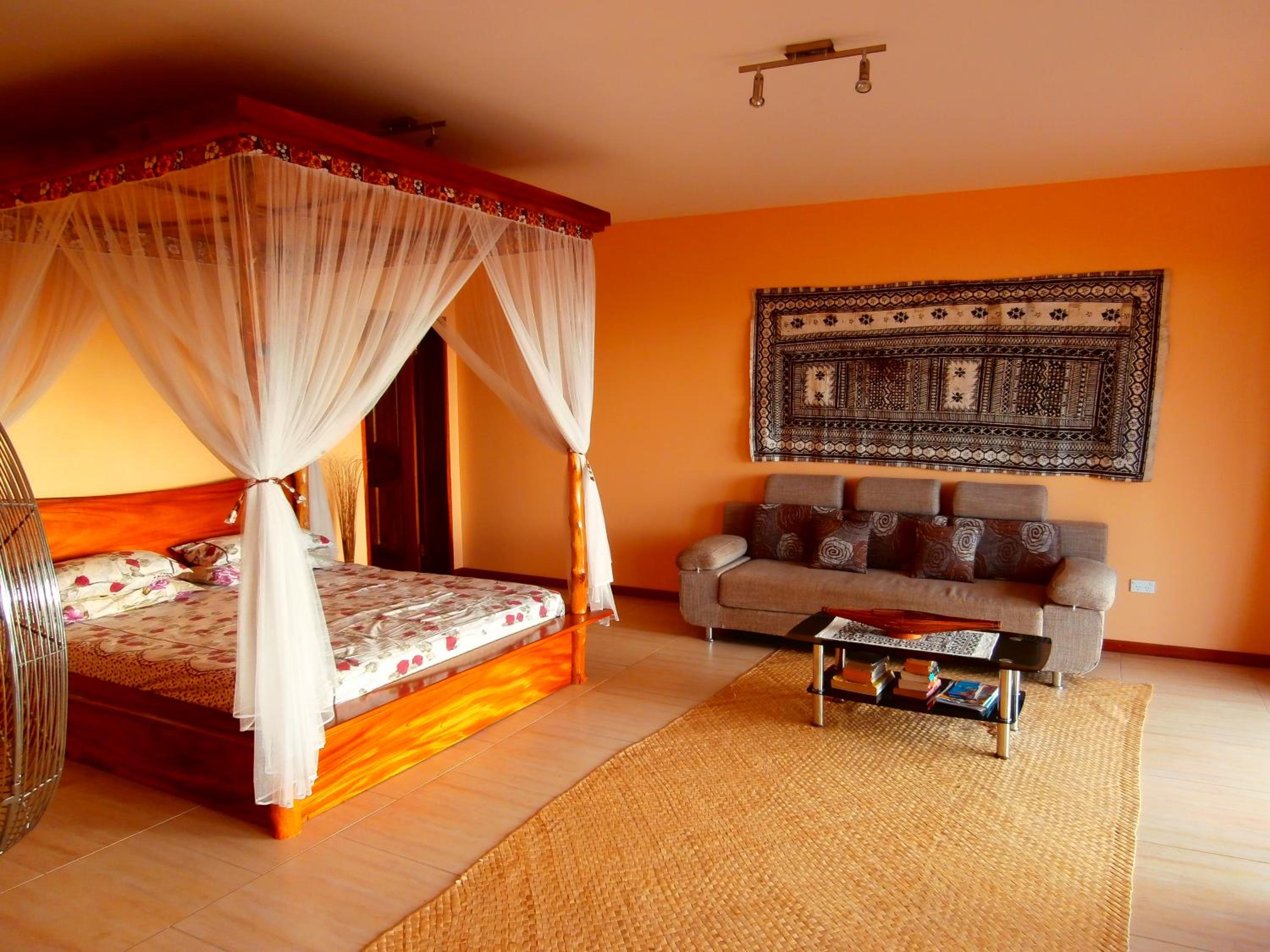 Premier One-Bedroom Apartment