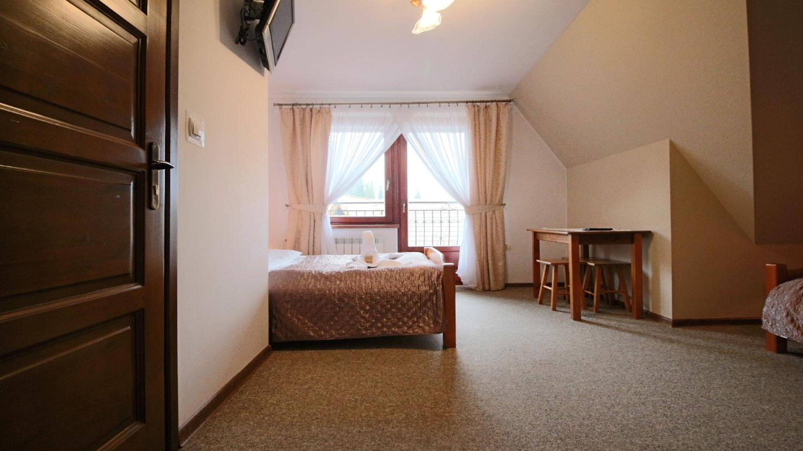 Triple Room with Balcony photo 3