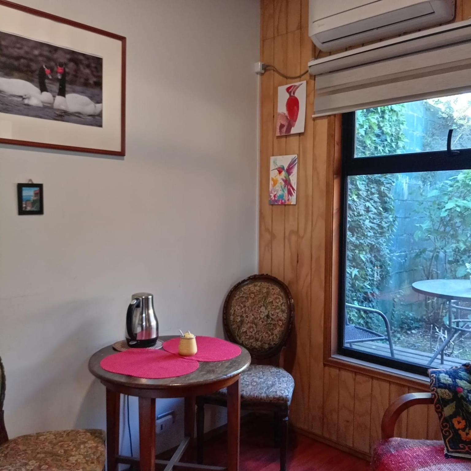 One-Bedroom Apartment with Terrace photo 2