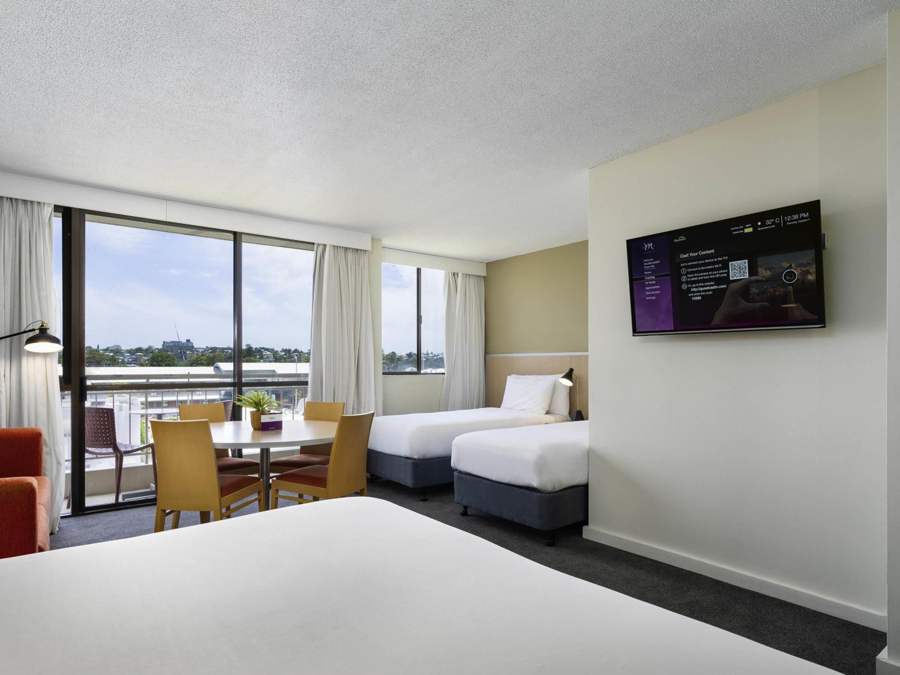 Superior Room with Two Zip Beds - City Side - Photo 5