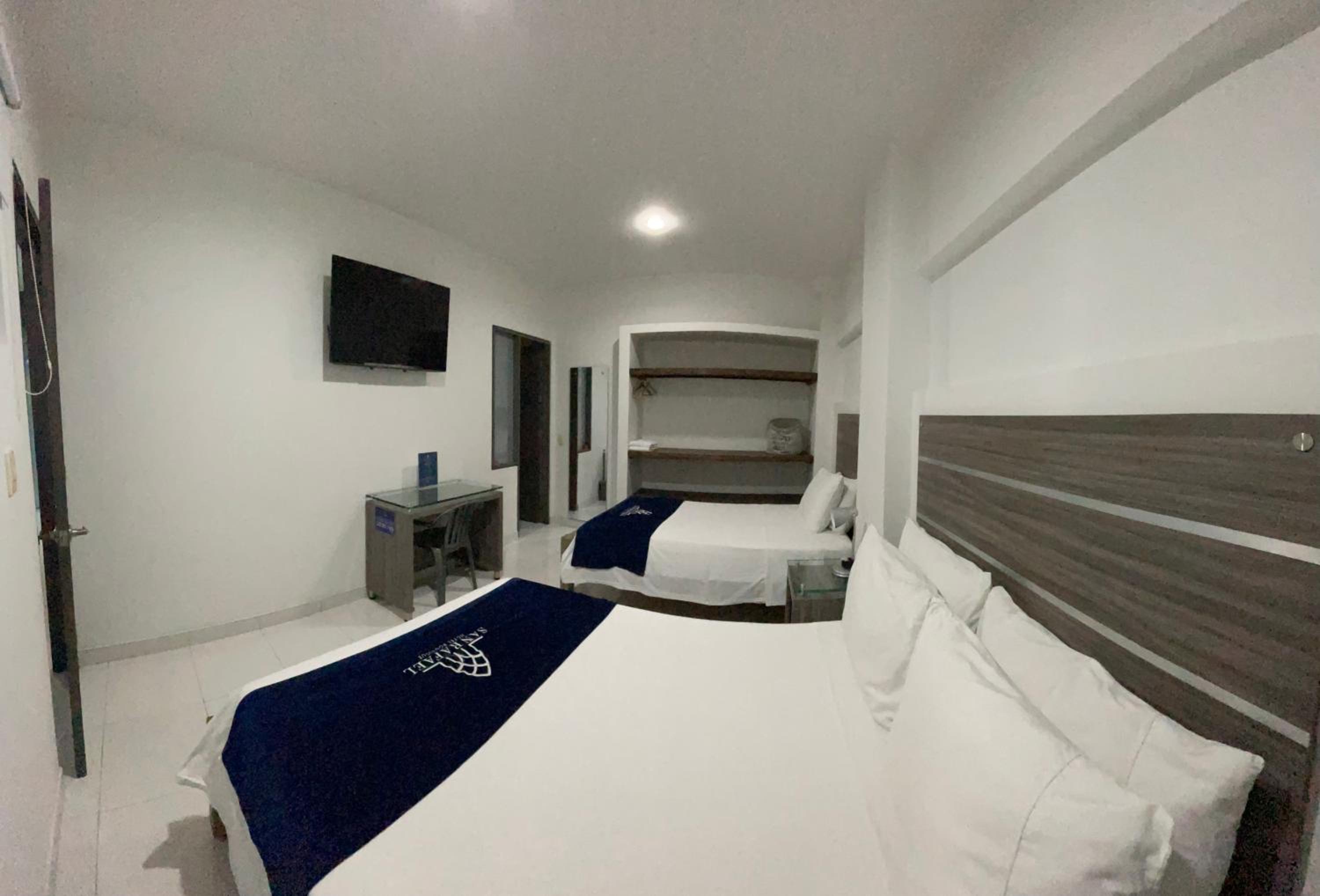 Triple Room photo 2