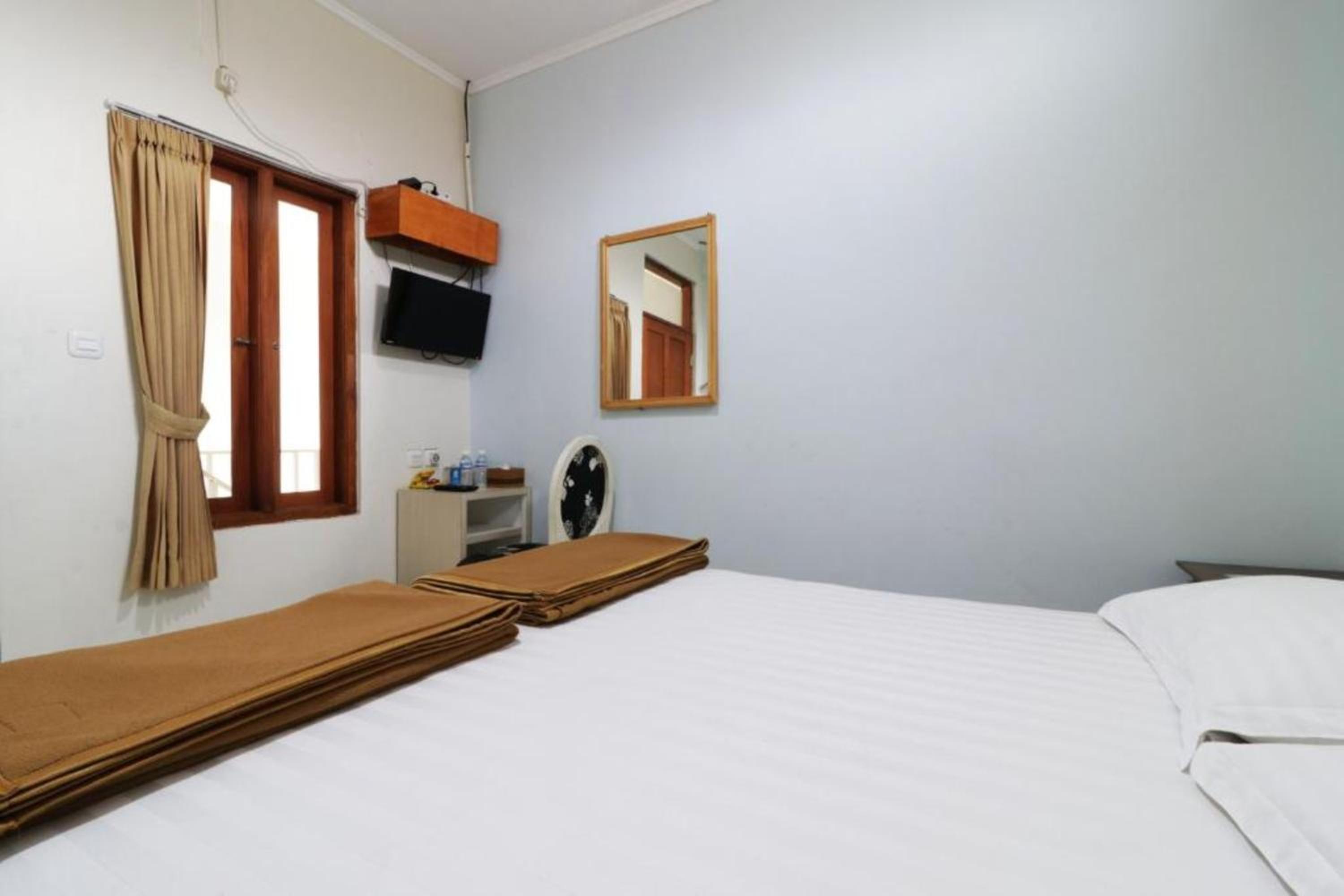 Standard Double Room photo 3
