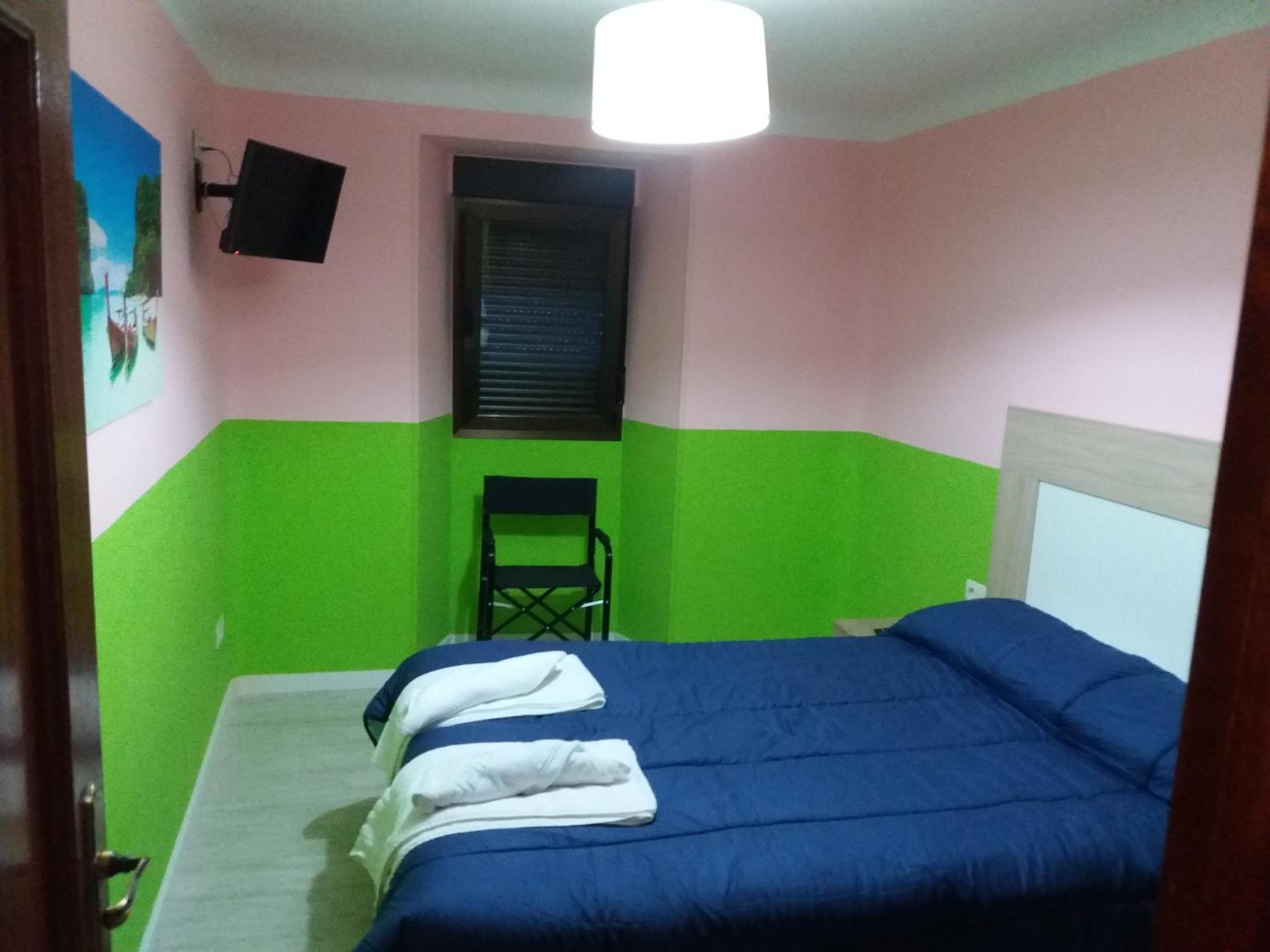 Apartamento sin cocina (4 adultos)