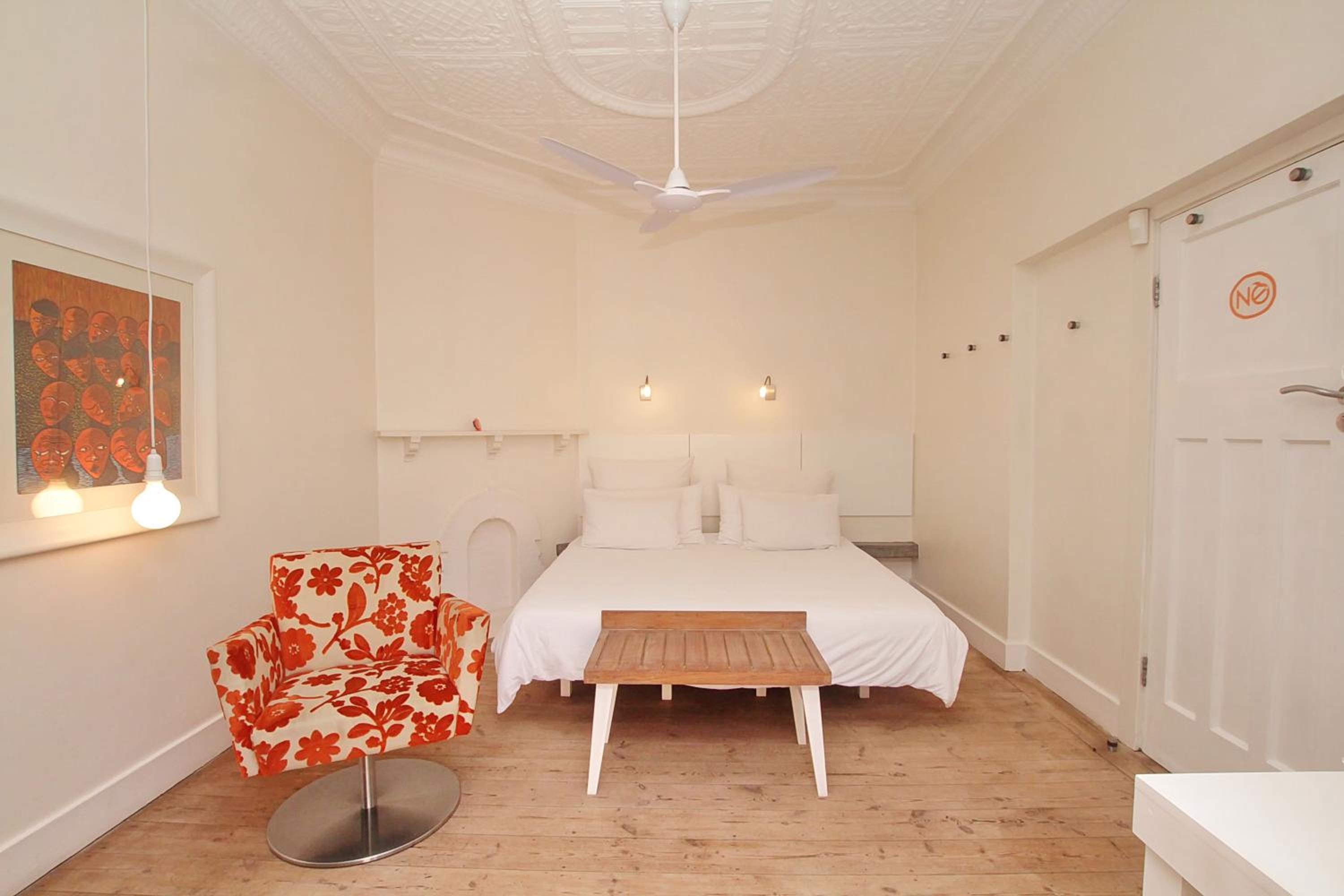 King or Twin Room - Court Yard photo 1