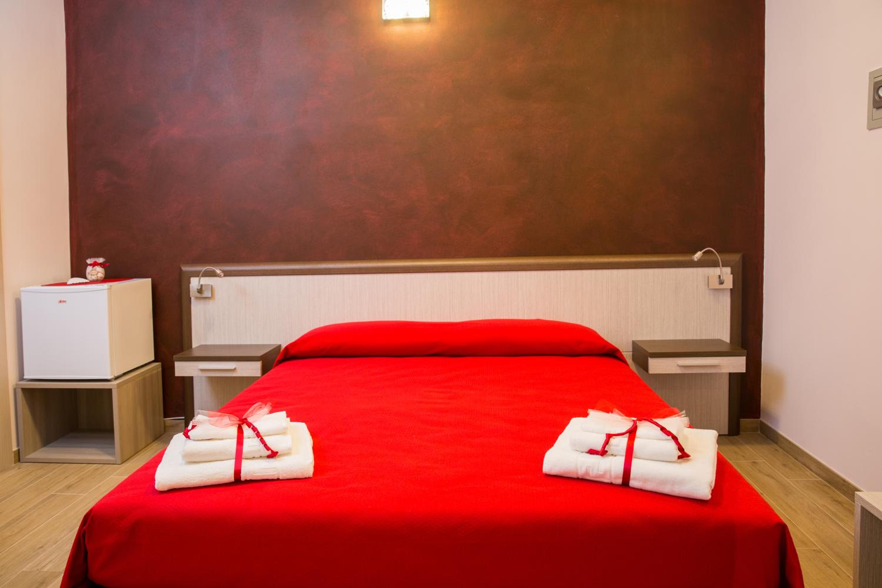 Double Room with Private Bathroom photo 3
