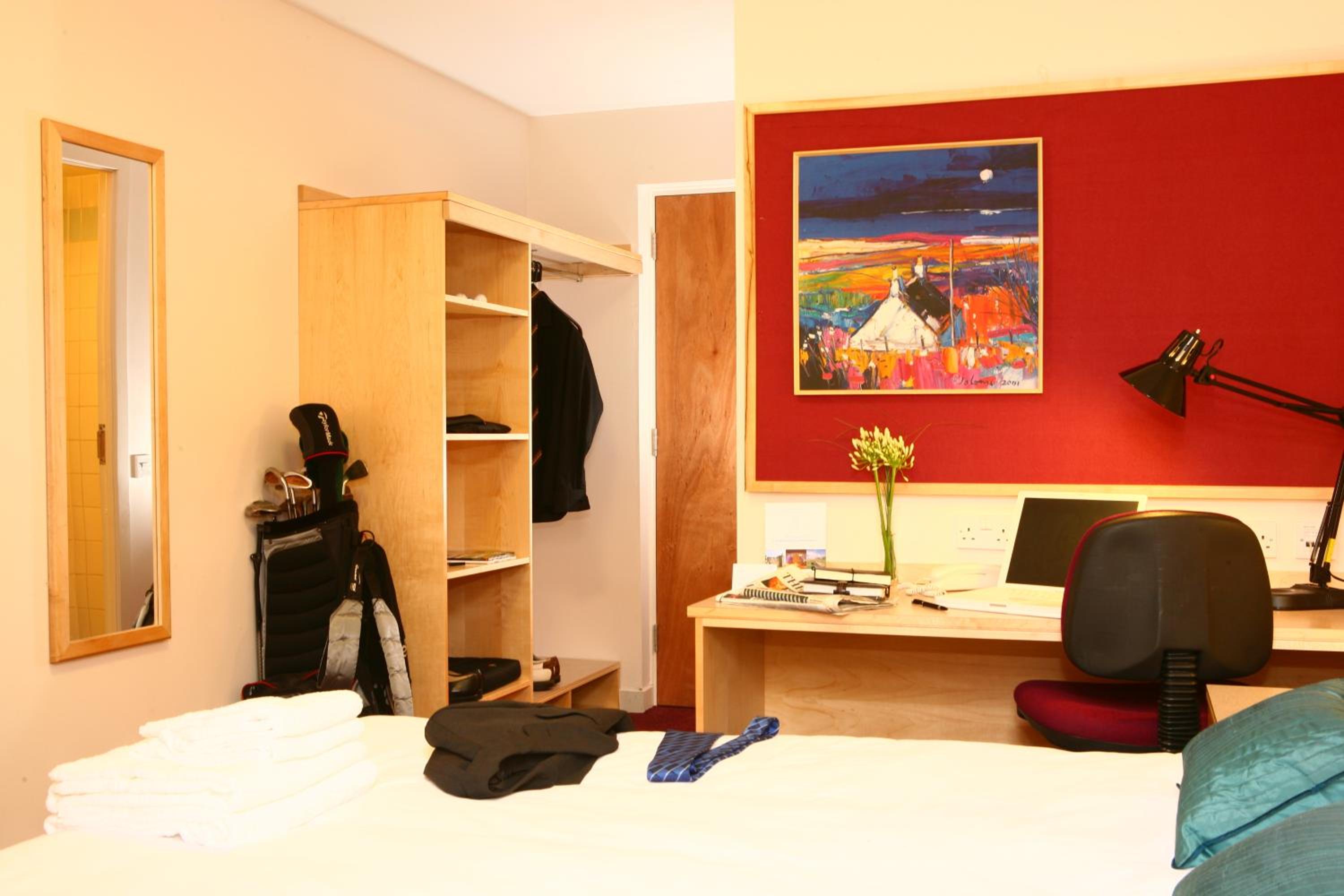 Double Room with Private Bathroom photo 1