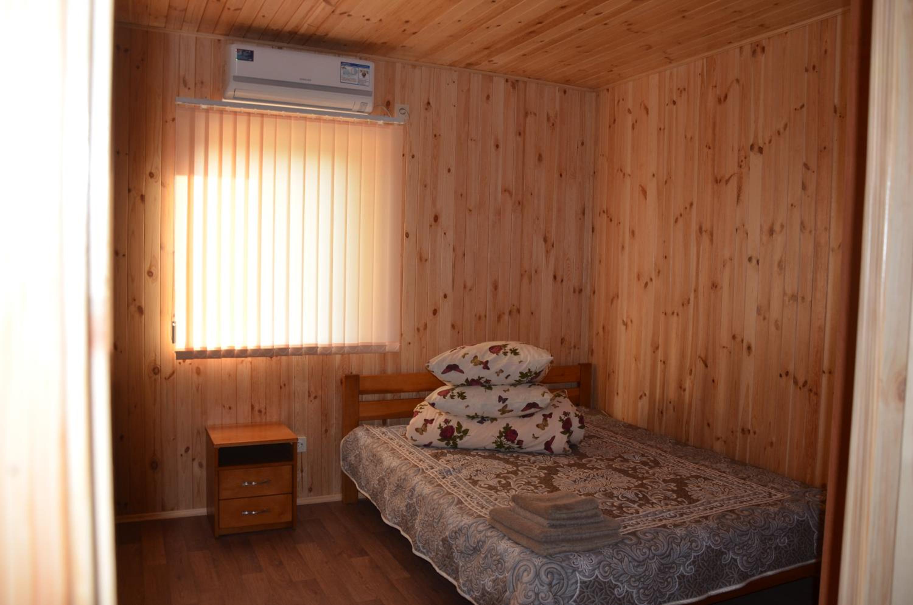 Superior Triple Room photo 3