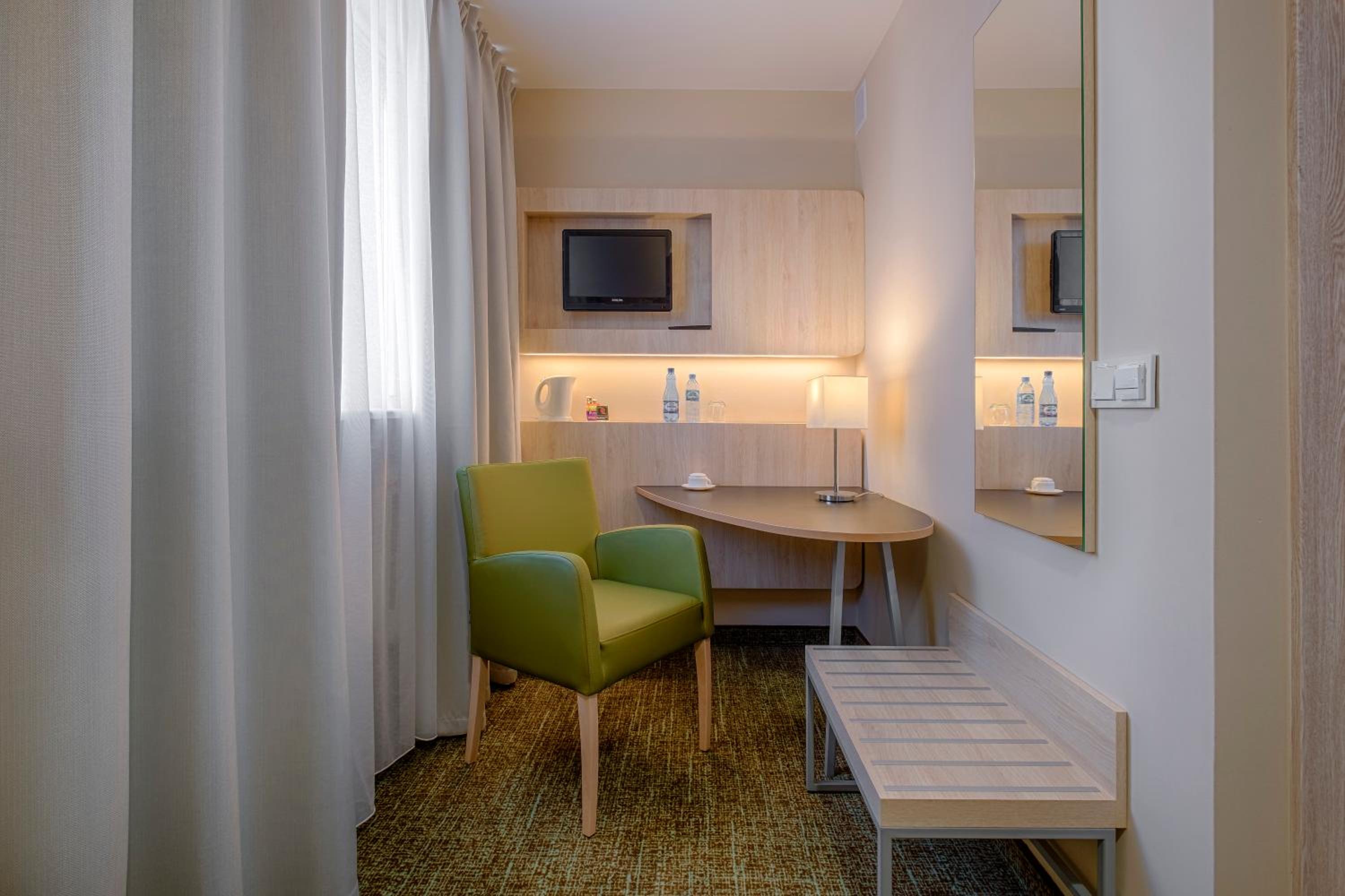 Premium Single Room photo 2