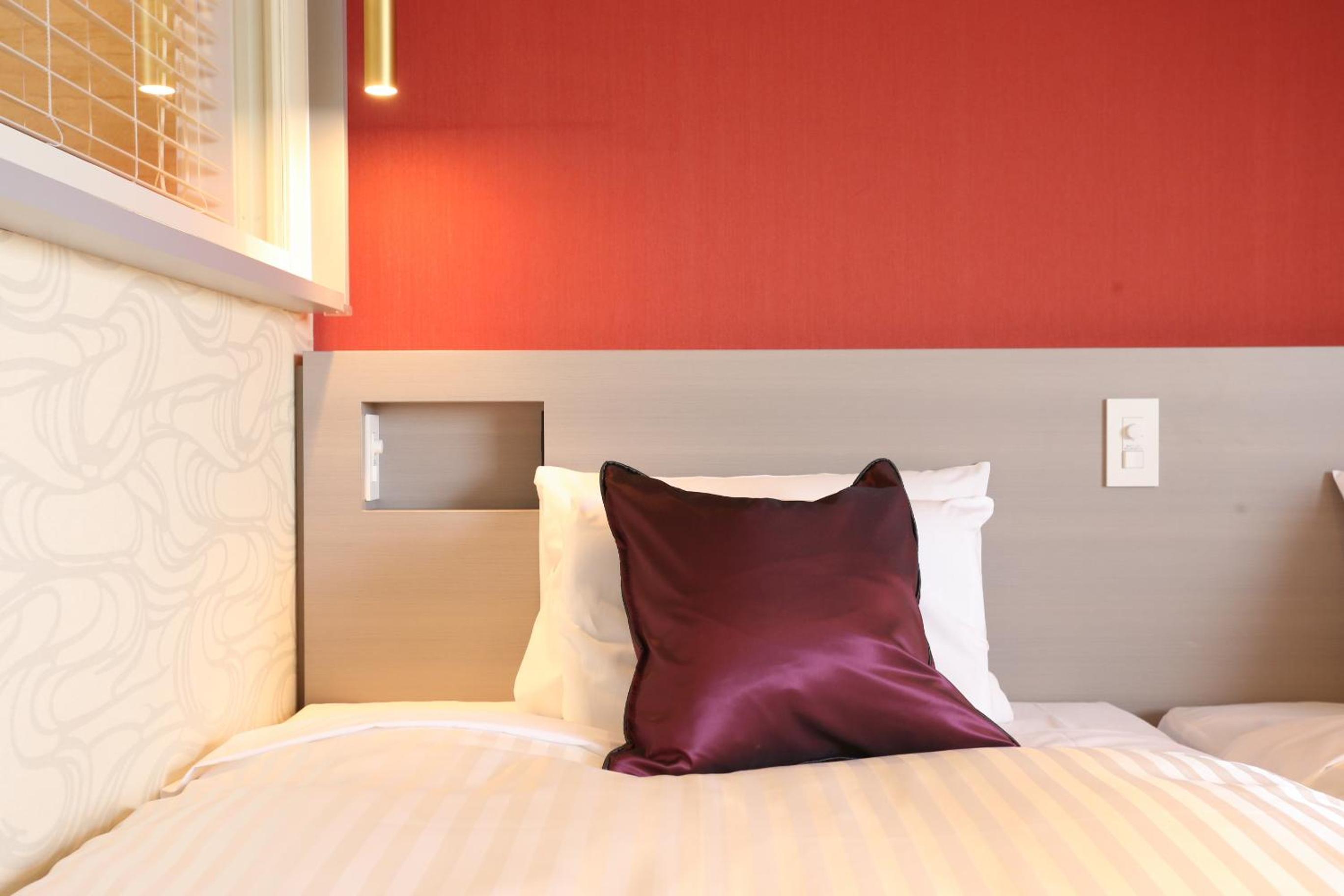 Deluxe Twin Room - Photo 3