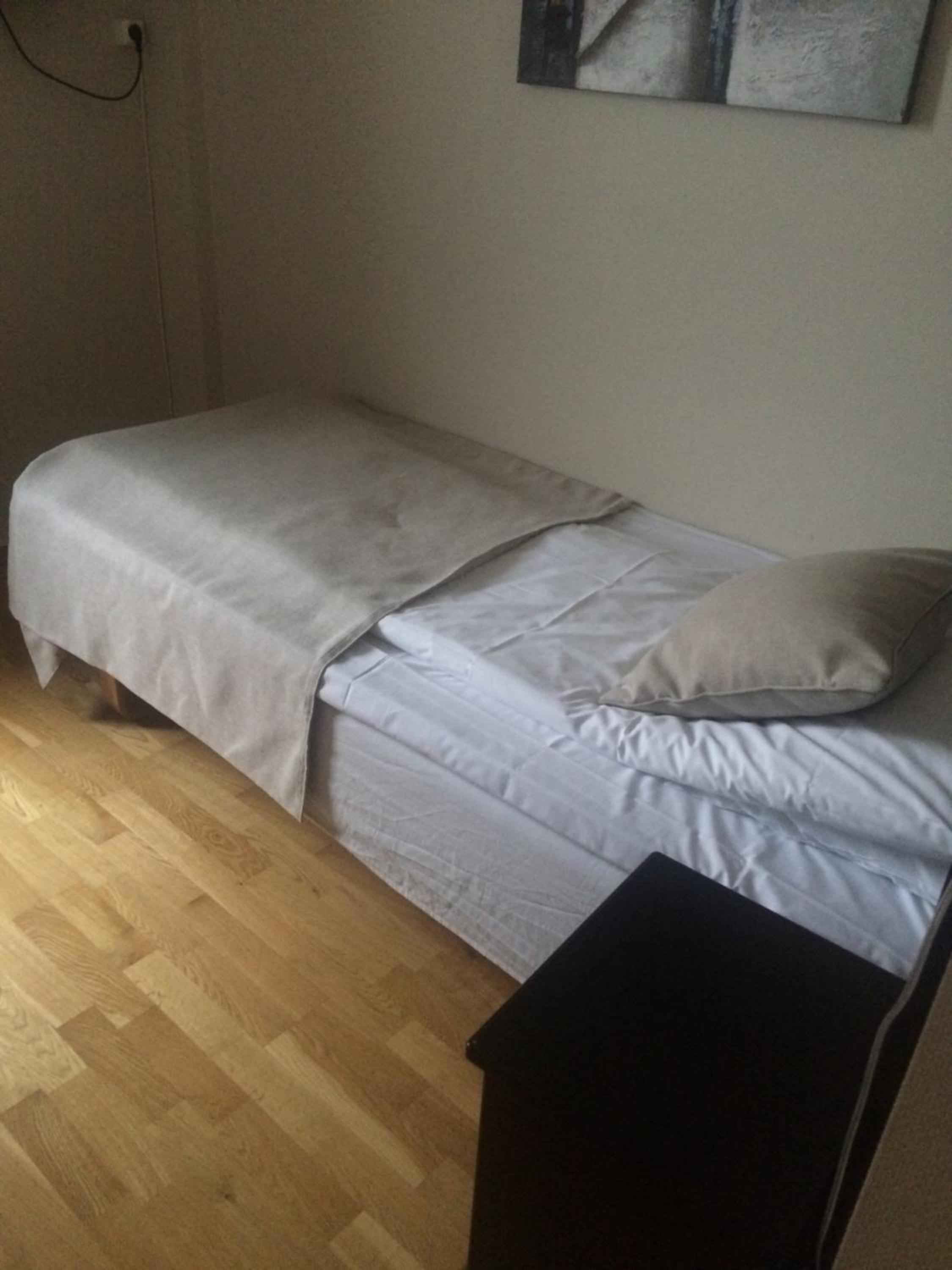 Single Room photo 1