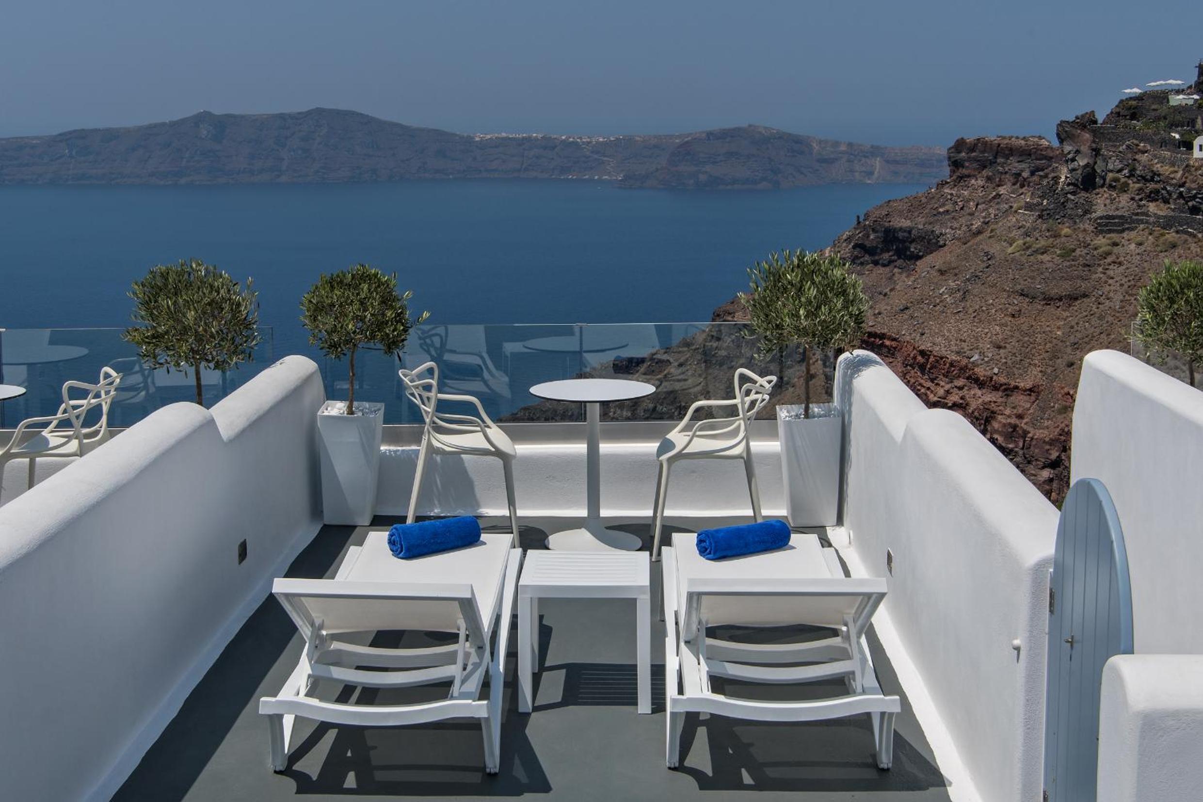 Grand Luxury Plunge Pool Suite - Photo 5