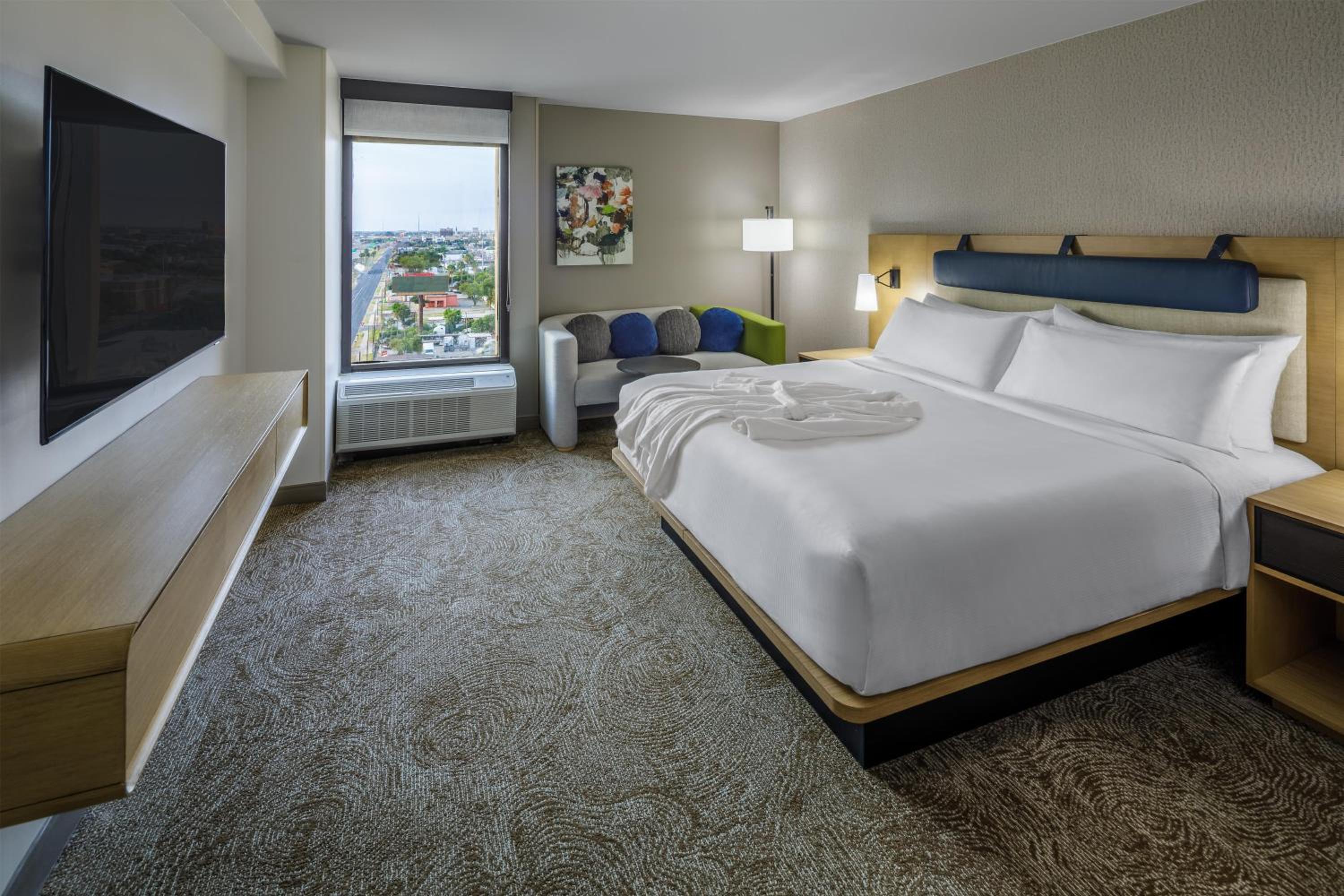 Junior Suite with Two Double Beds photo 2
