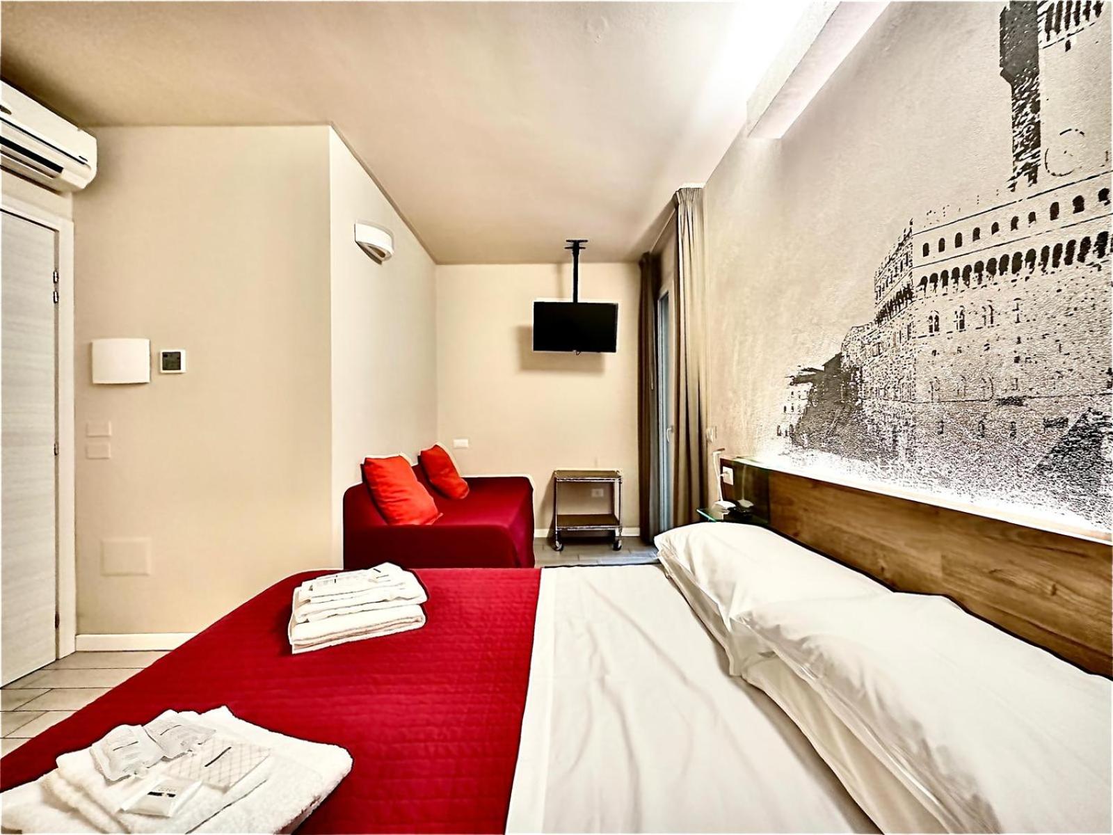 Superior Double or Twin Room photo 3