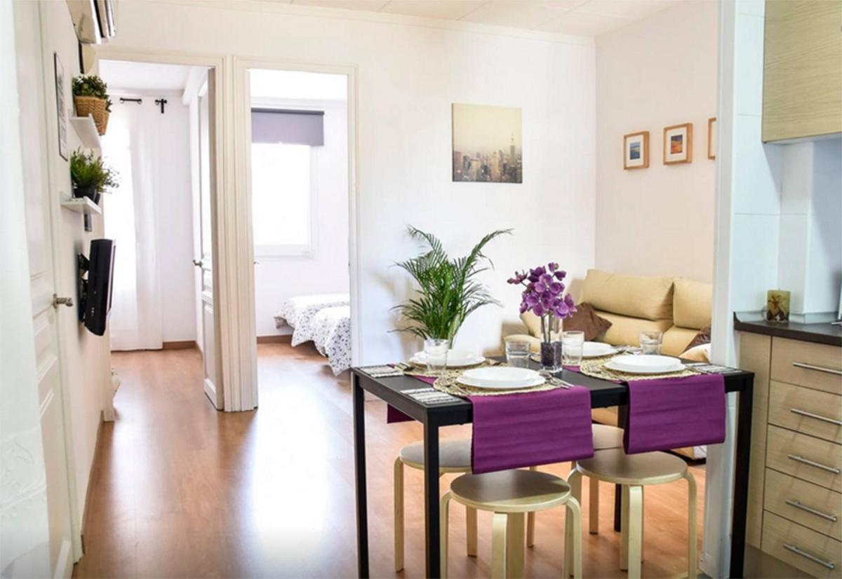 Three-Bedroom Apartment photo 1