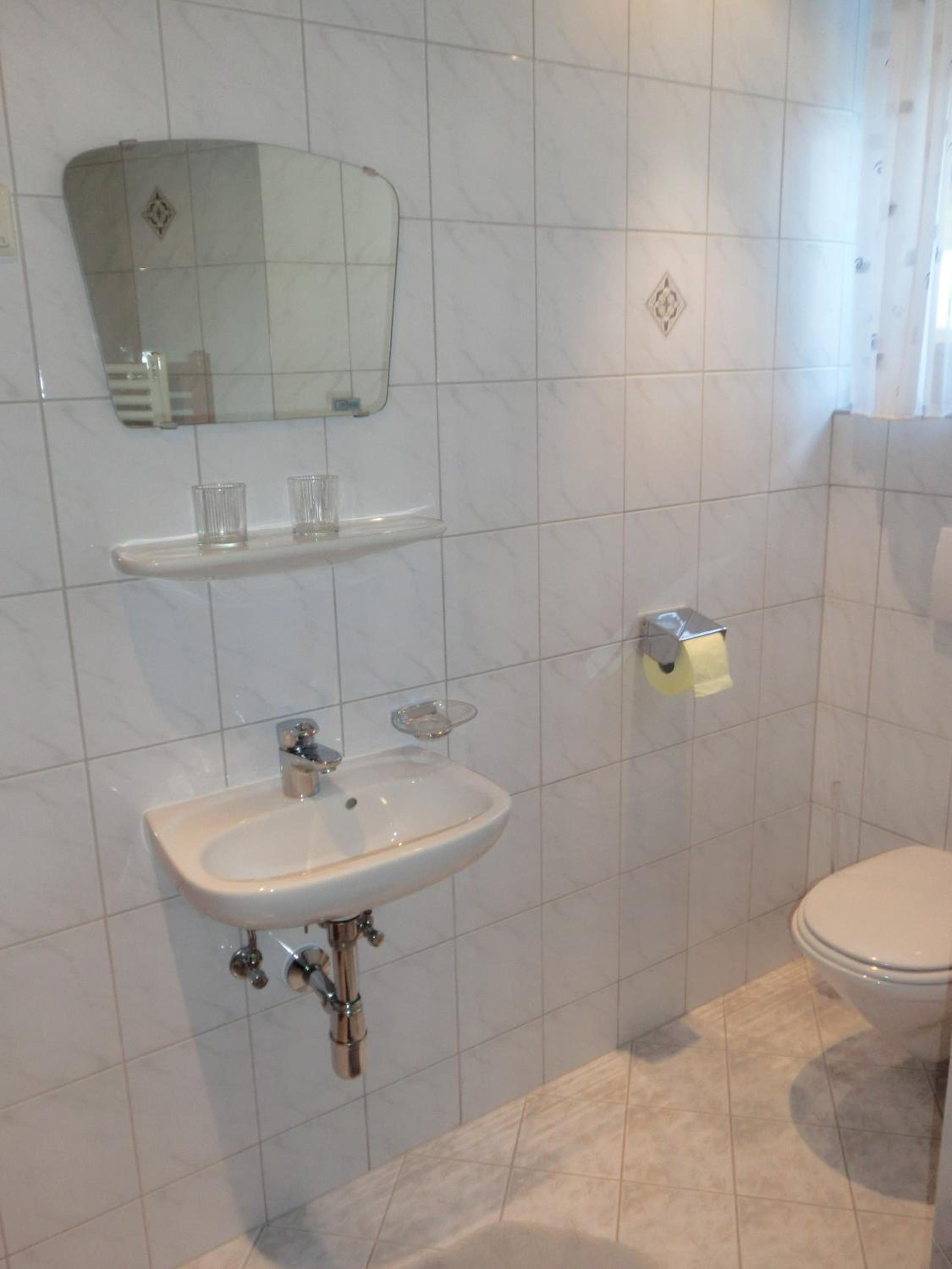 One-Bedroom Apartment (2 Adults) photo 3