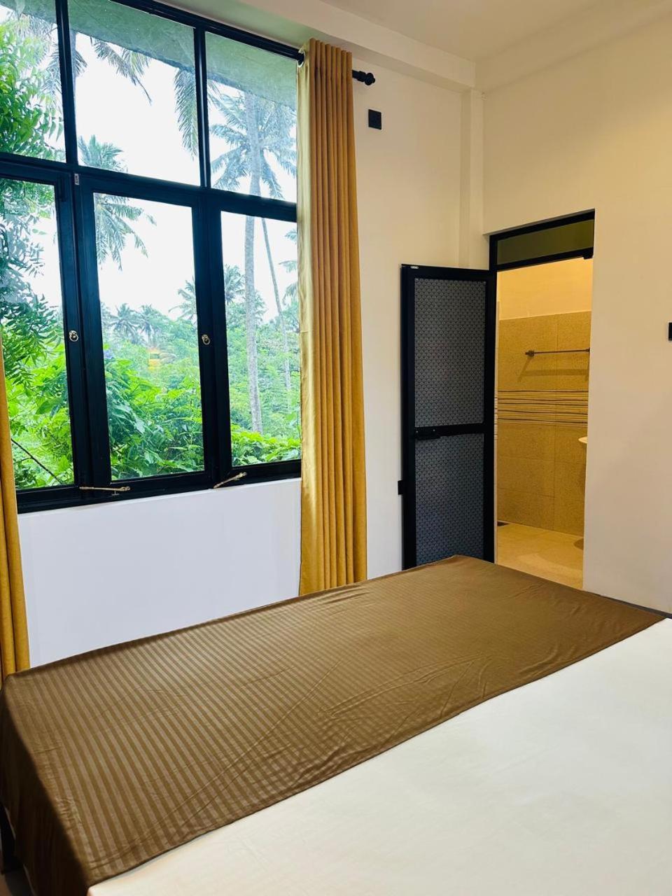 King Room with Balcony