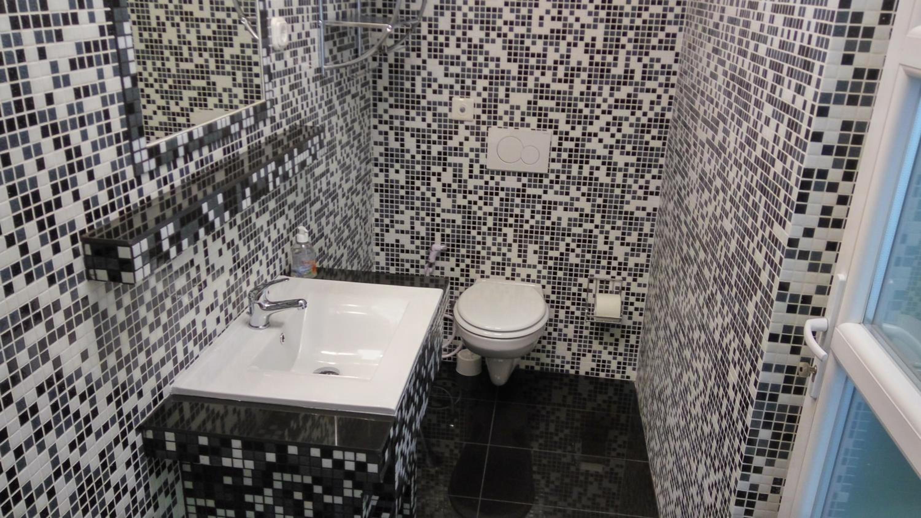 Studio Apartment photo 2