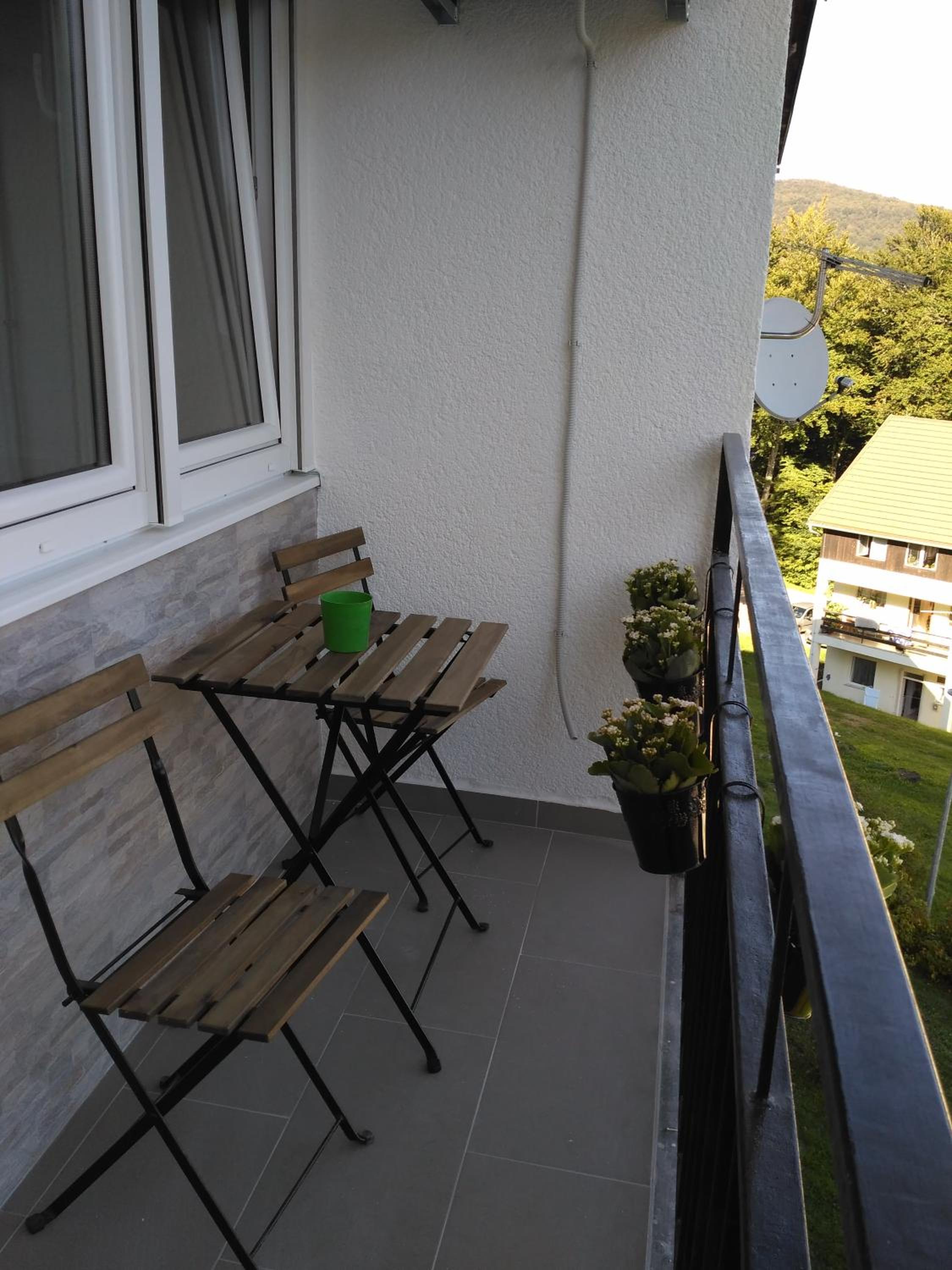Deluxe Studio with Balcony - Photo 31