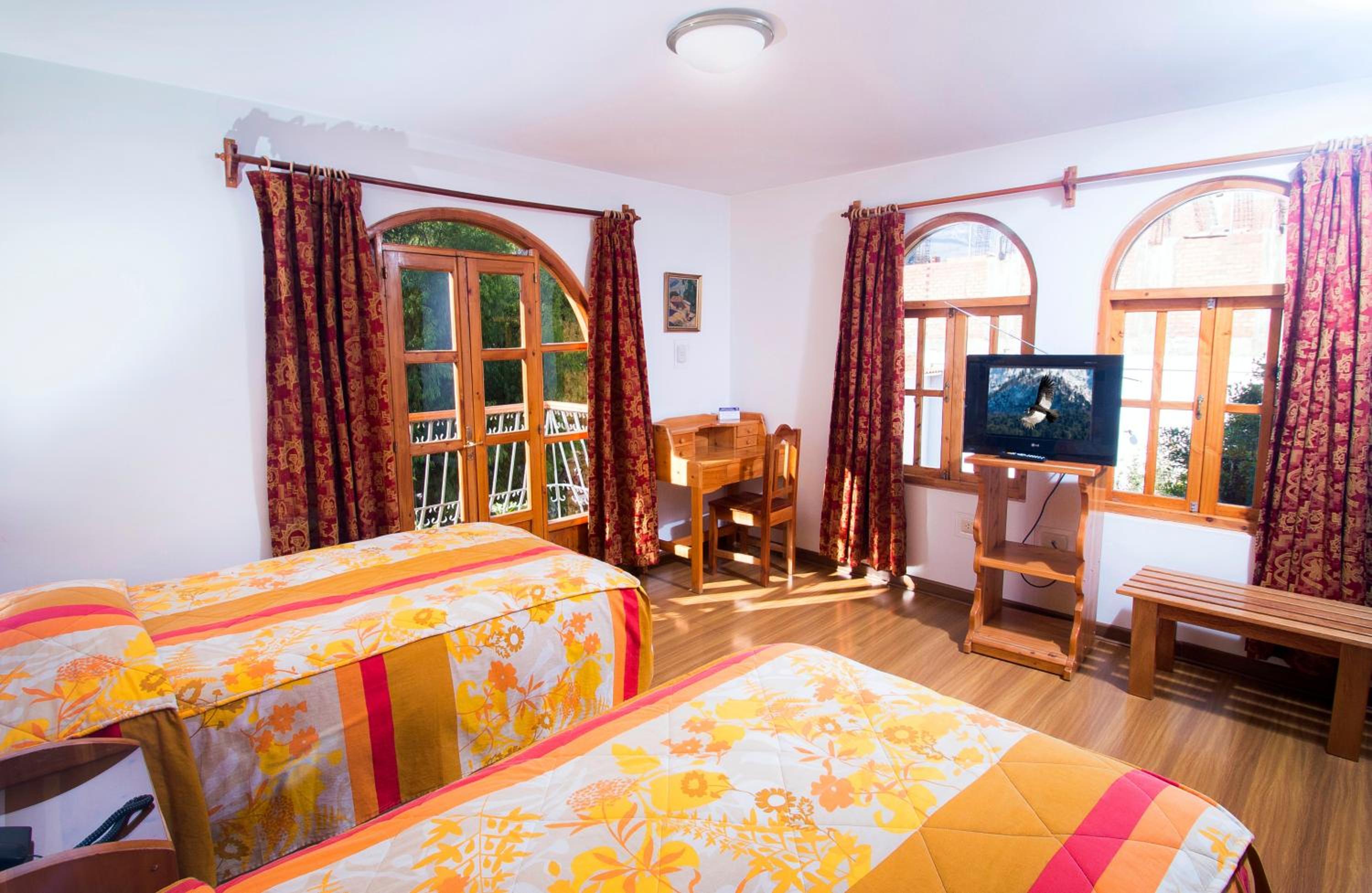 Superior Twin Room photo 2